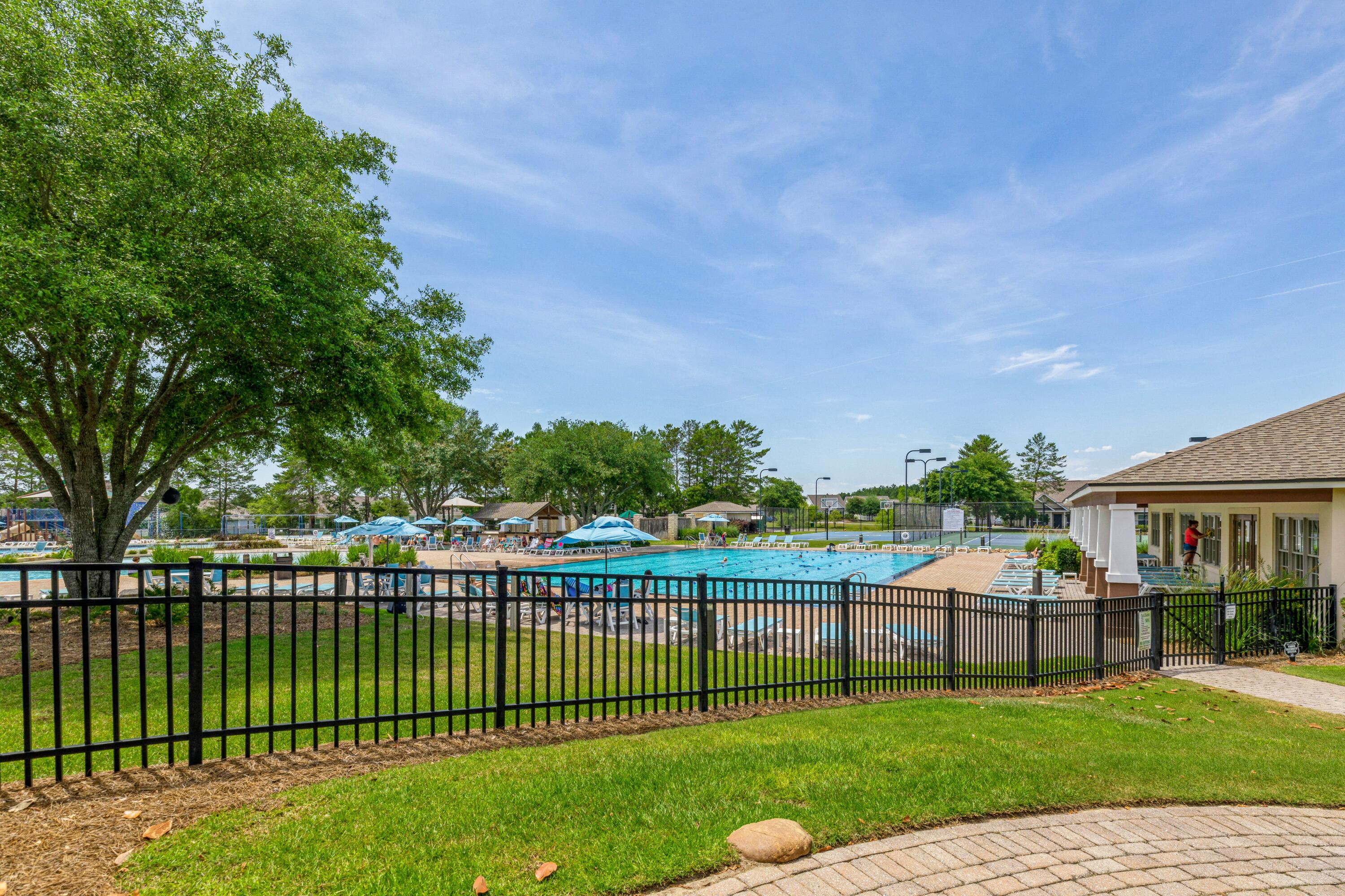 HAMMOCK BAY - MOONSWEPT - Residential