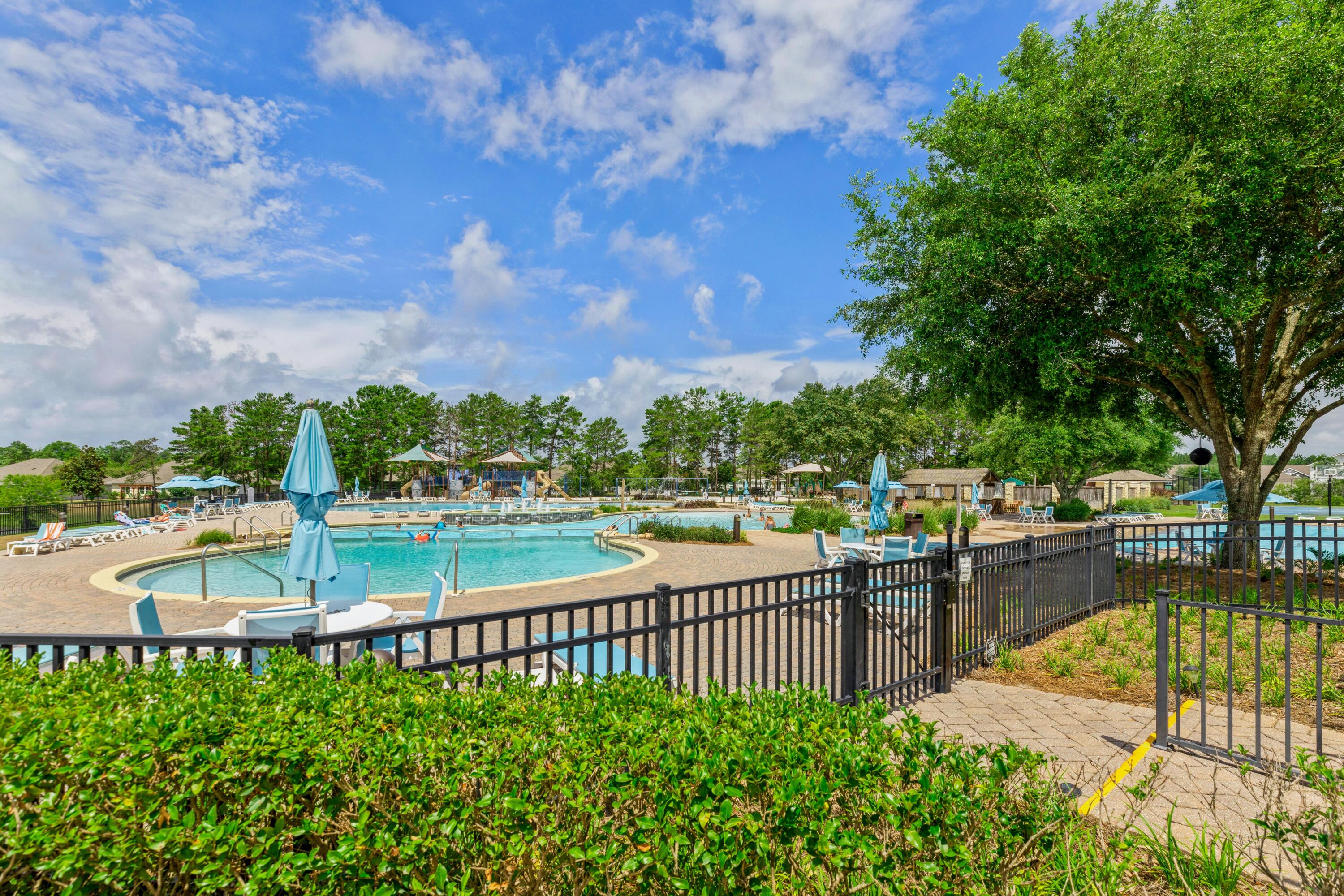 HAMMOCK BAY - MOONSWEPT - Residential