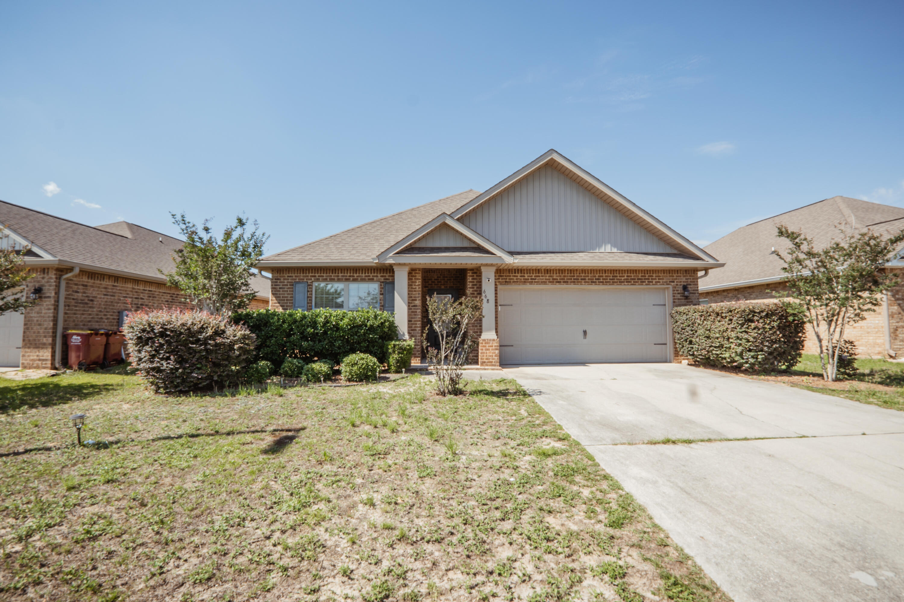 Redstone Commons - Residential Lease