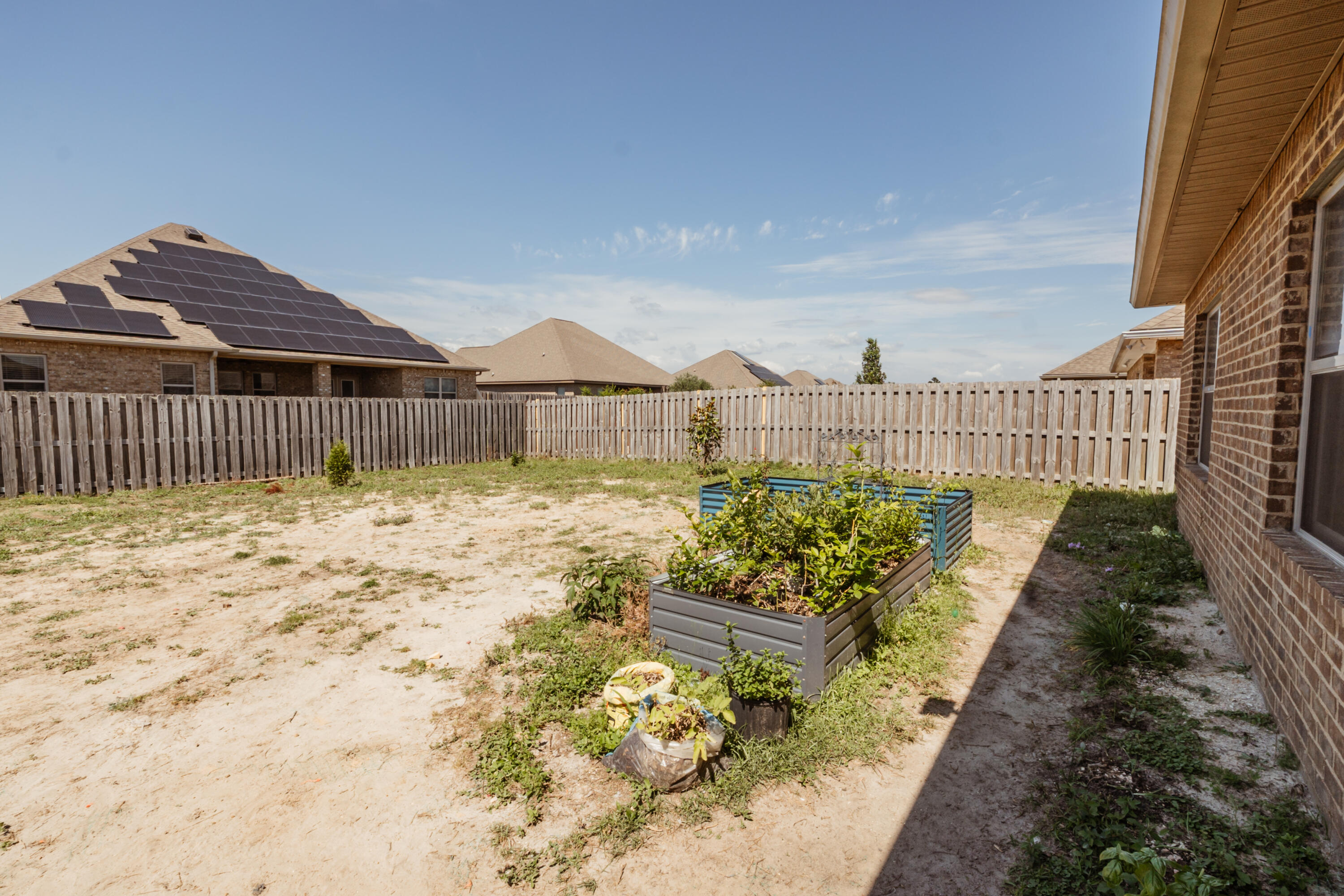 Redstone Commons - Residential Lease