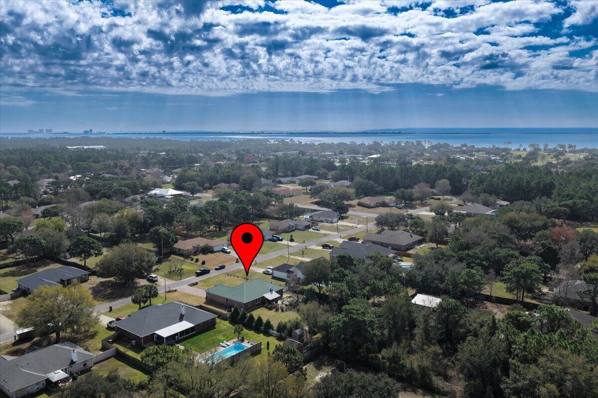 HOLLY BY THE SEA - Residential