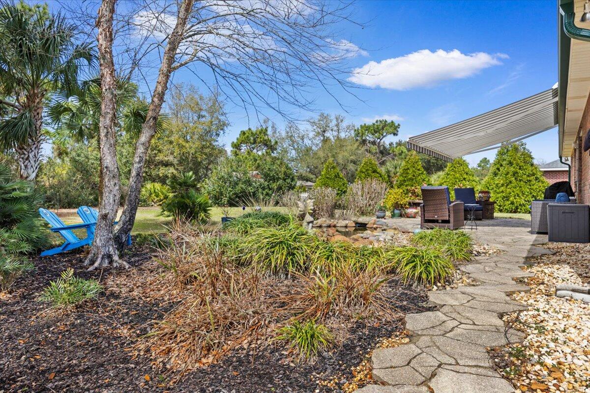 HOLLY BY THE SEA - Residential