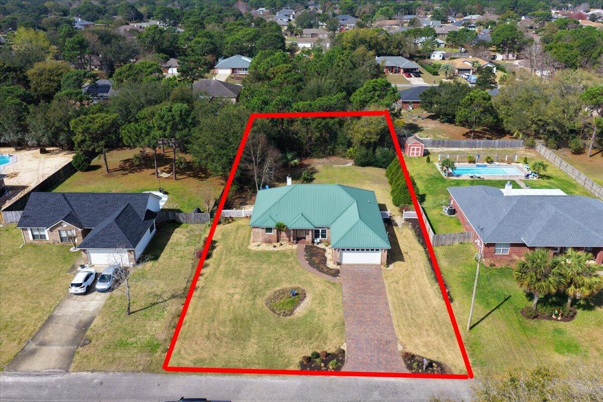 HOLLY BY THE SEA - Residential