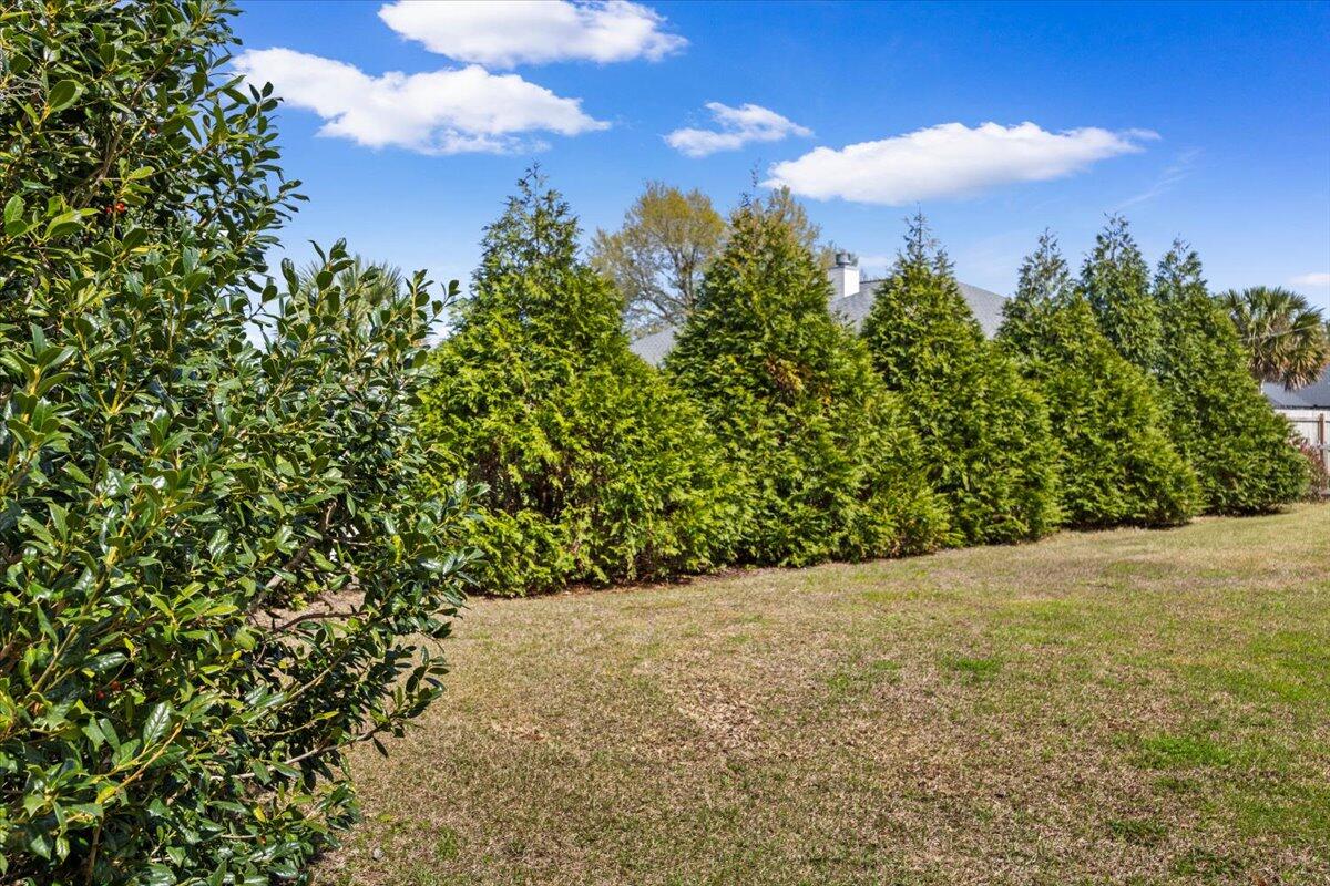 HOLLY BY THE SEA - Residential