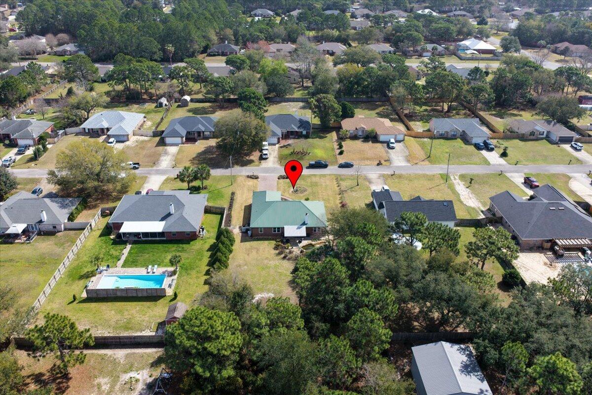 HOLLY BY THE SEA - Residential