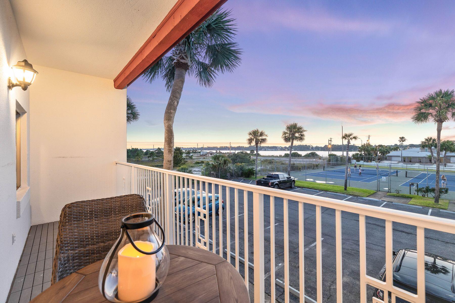 EL MATADOR CONDO - Residential