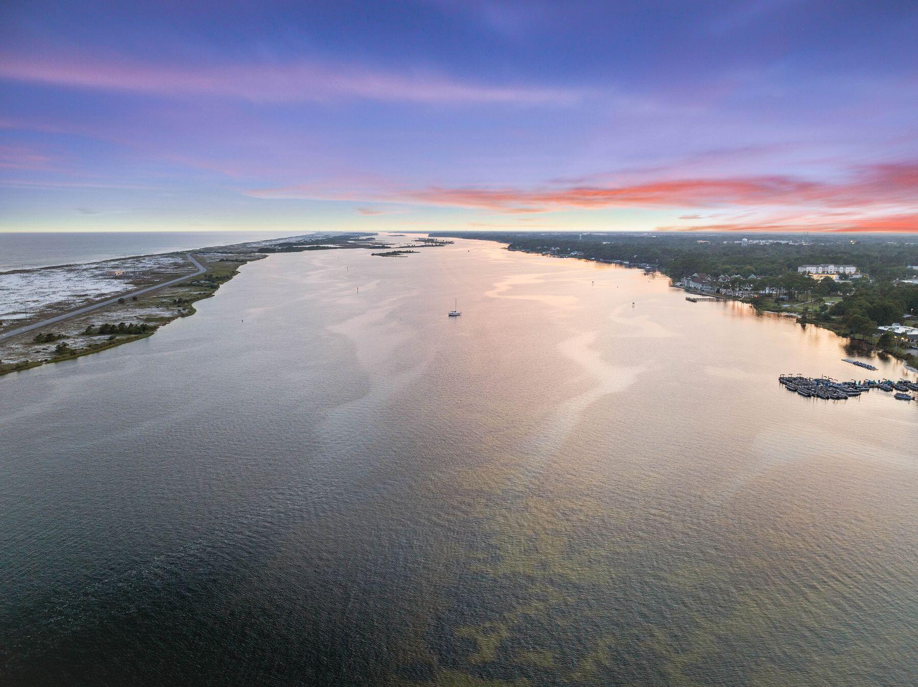 EL MATADOR CONDO - Residential