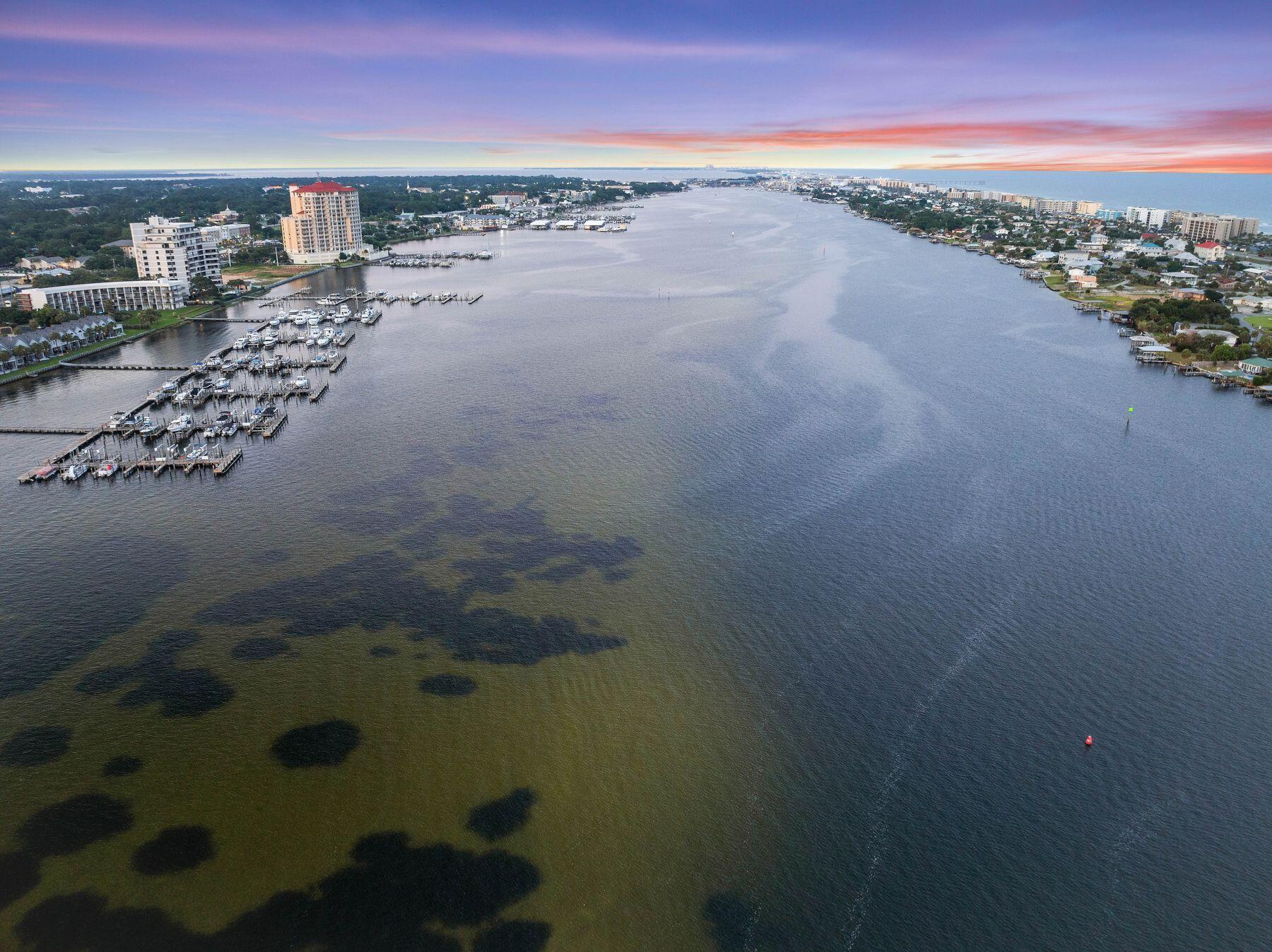 EL MATADOR CONDO - Residential