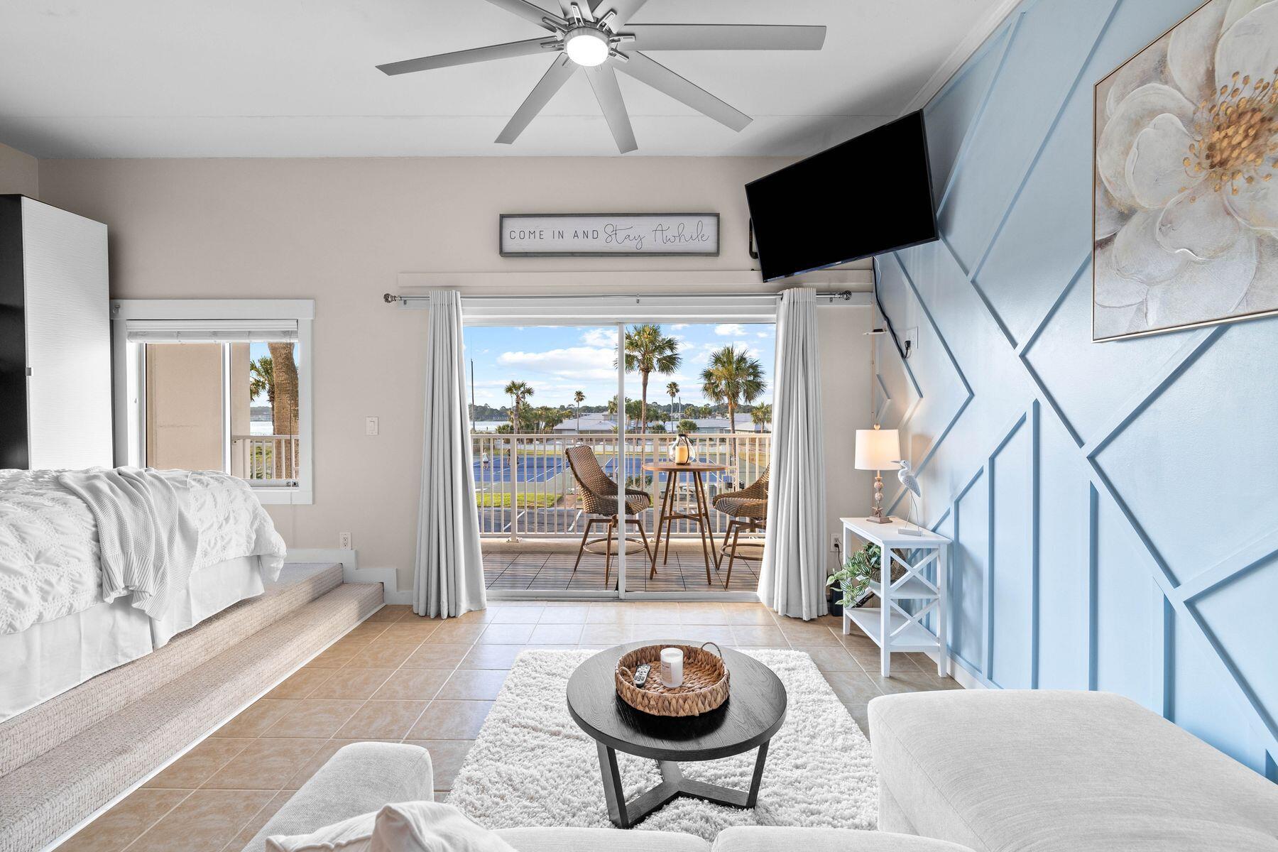 EL MATADOR CONDO - Residential