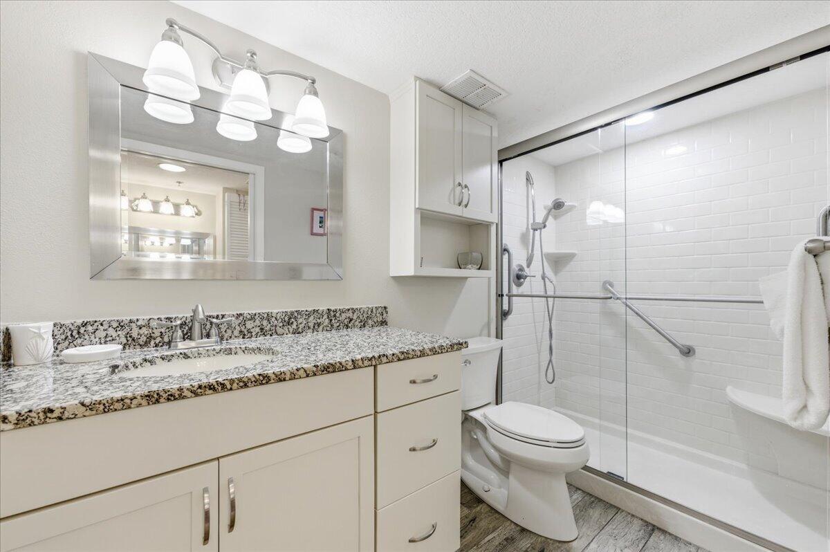 SURF DWELLER CONDO - Residential