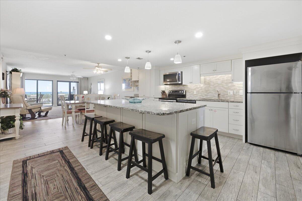 SURF DWELLER CONDO - Residential