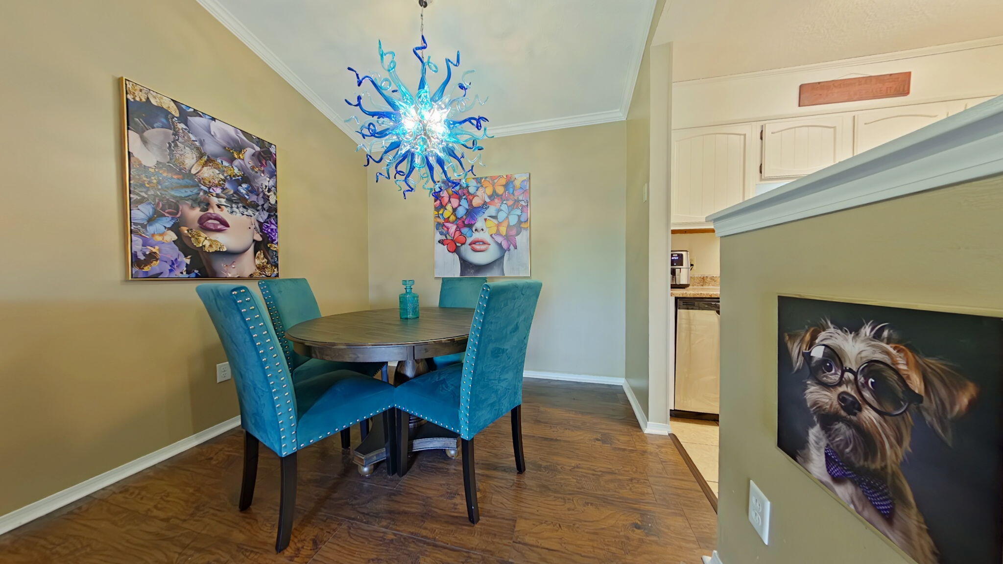 GOLF CLUB CONDO THE - Residential