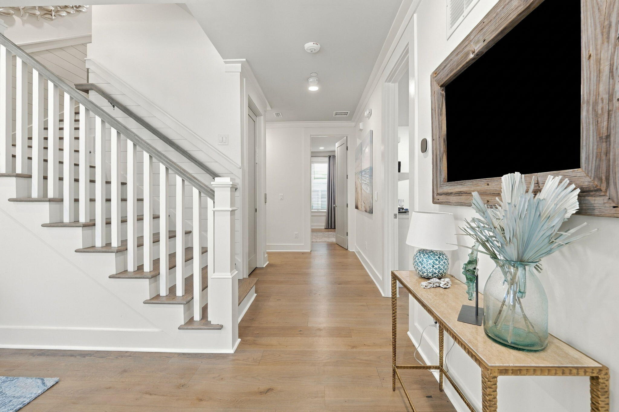 515 Beachside Gardens