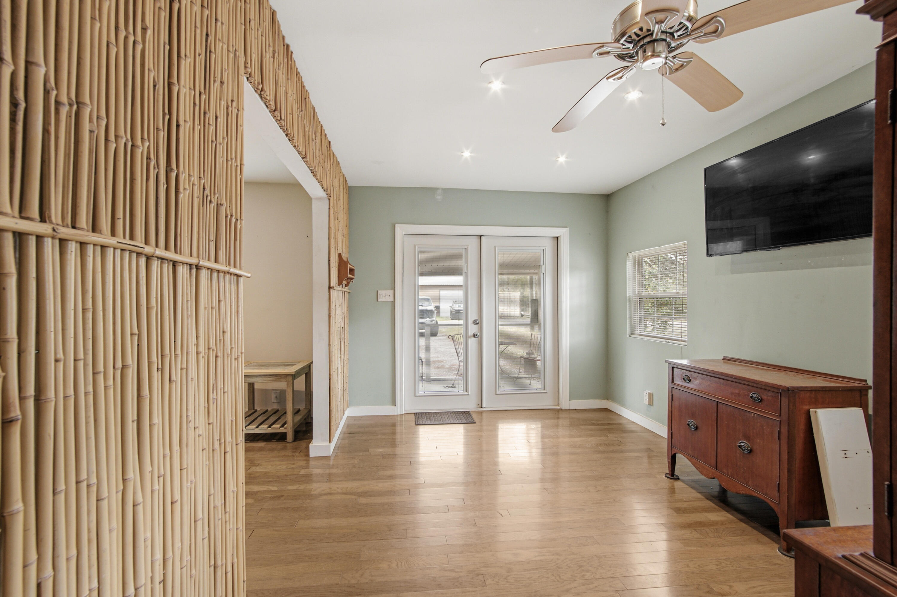 OAKWOOD HILLS UNIT 1 - Residential