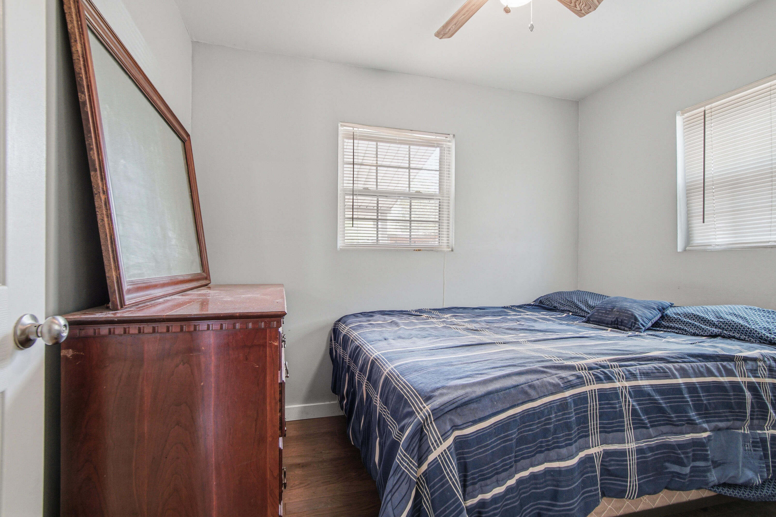 OAKWOOD HILLS UNIT 1 - Residential