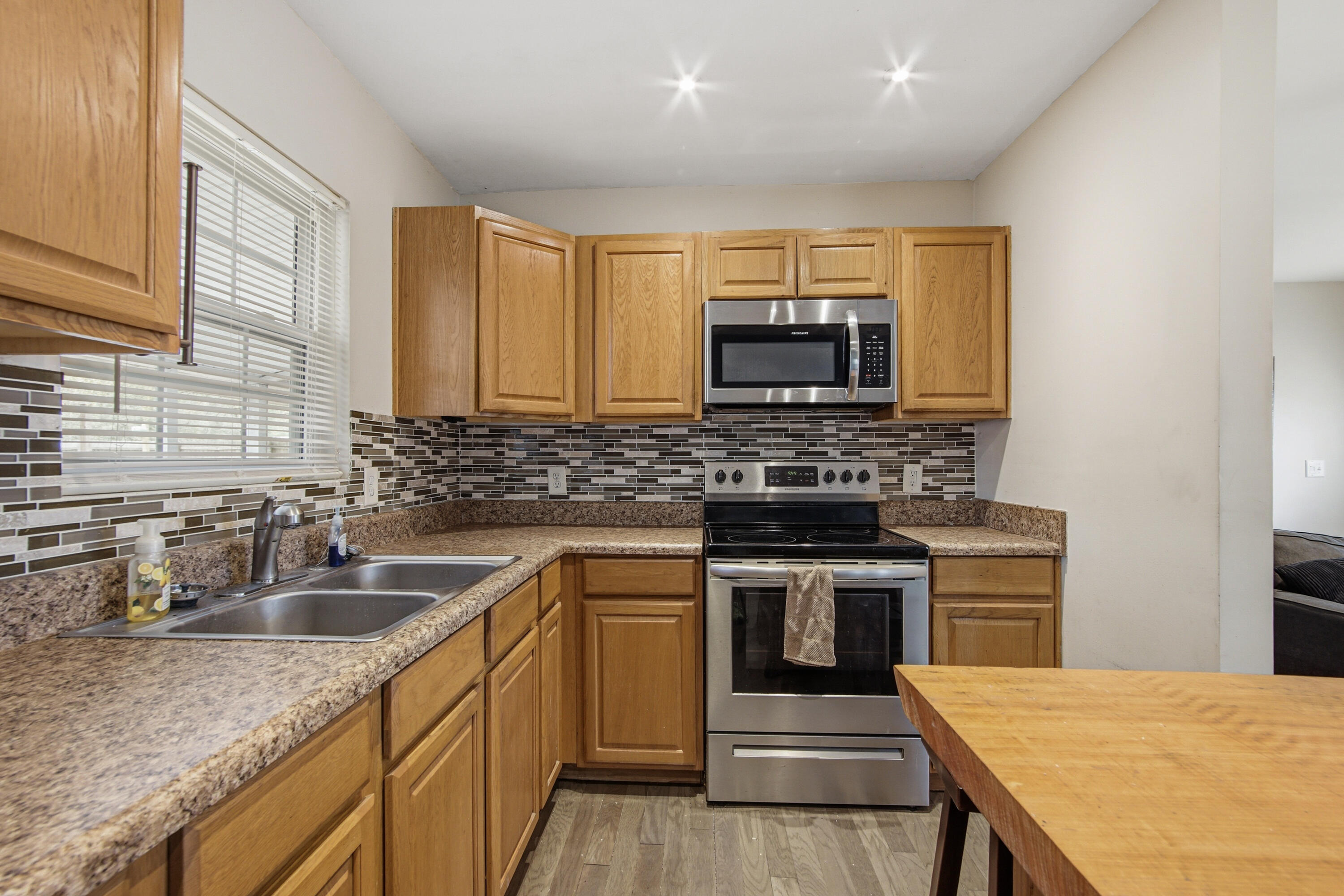 OAKWOOD HILLS UNIT 1 - Residential