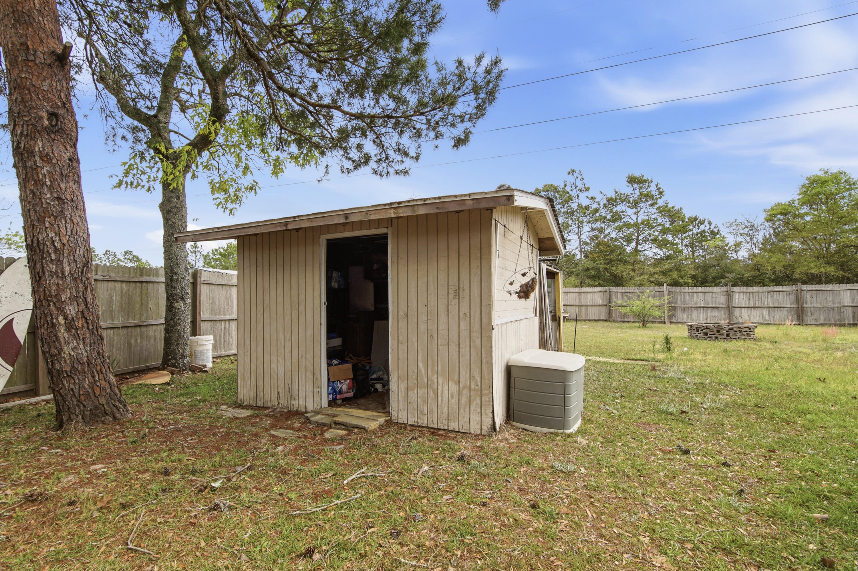 OAKWOOD HILLS UNIT 1 - Residential