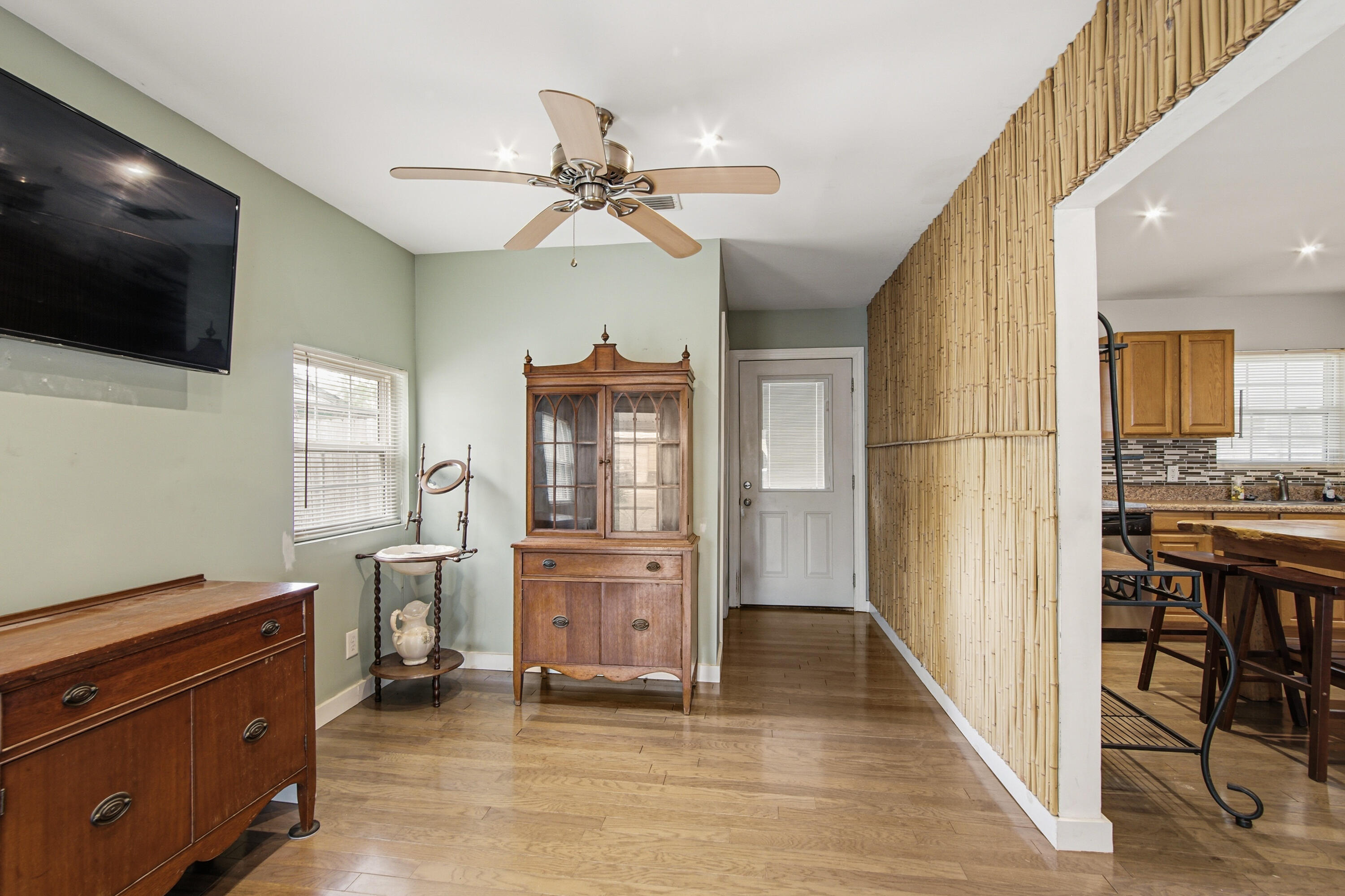 OAKWOOD HILLS UNIT 1 - Residential