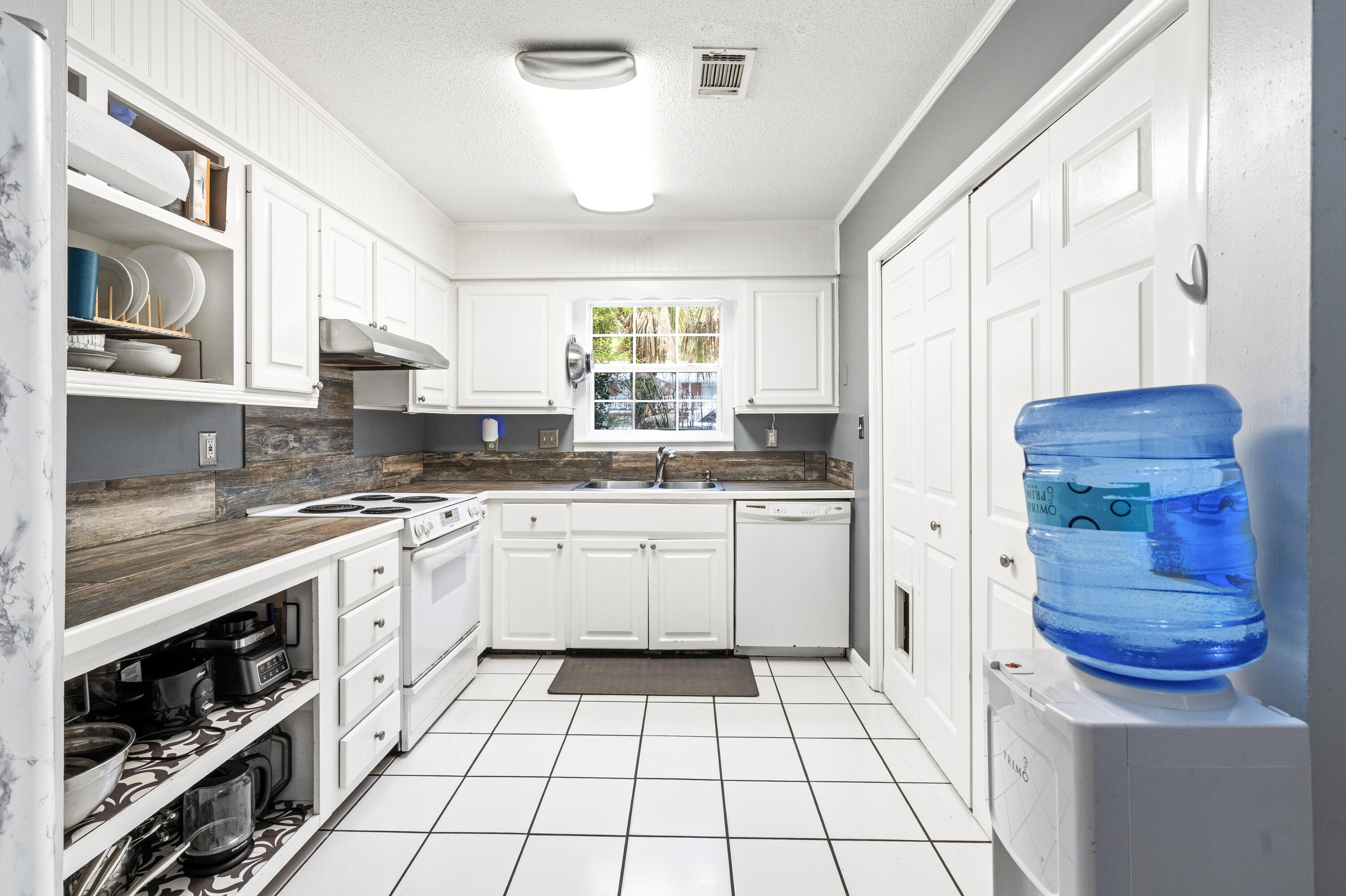 PARKWOOD TERRACE - Residential