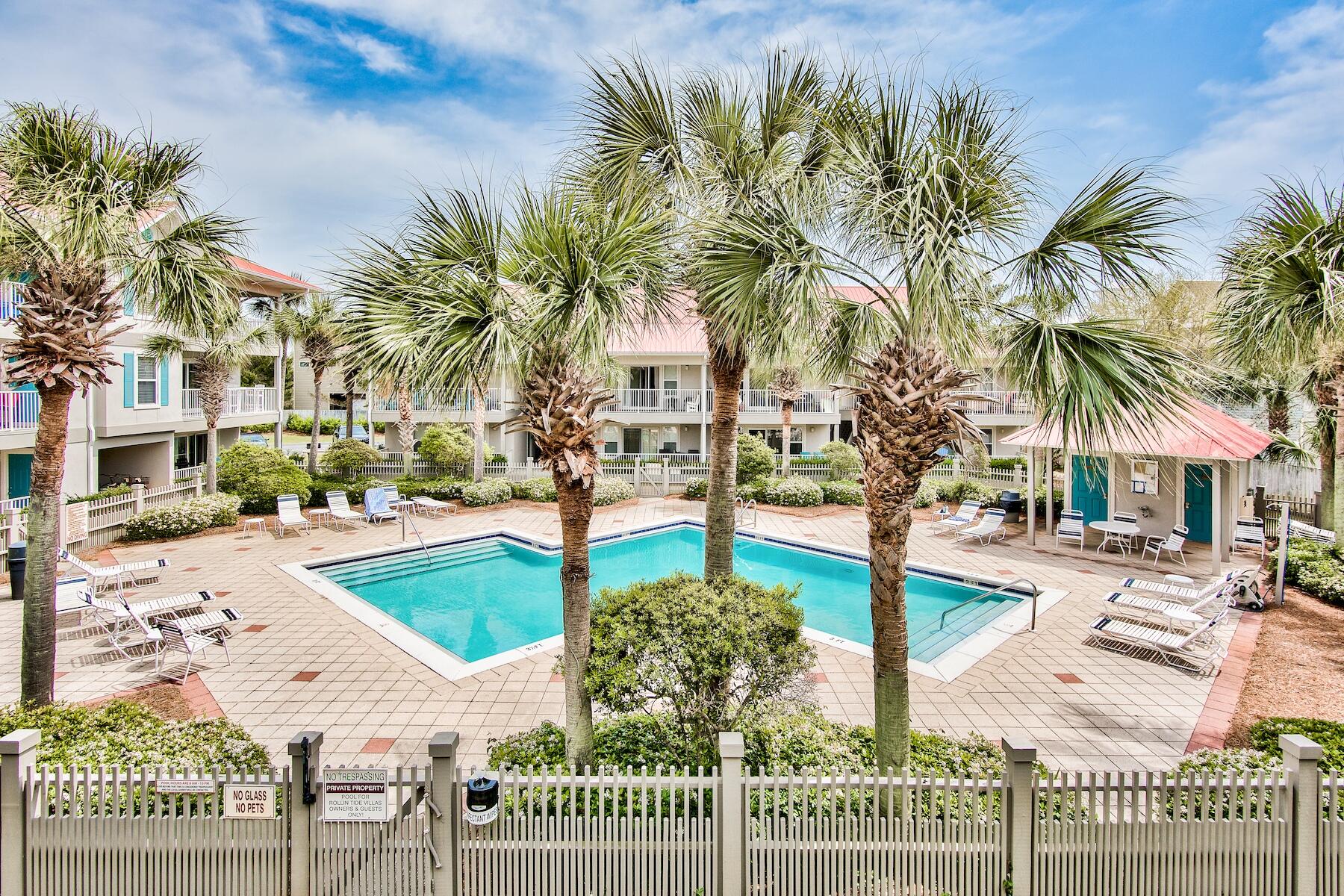 ROLLIN TIDE VILLAS - Residential