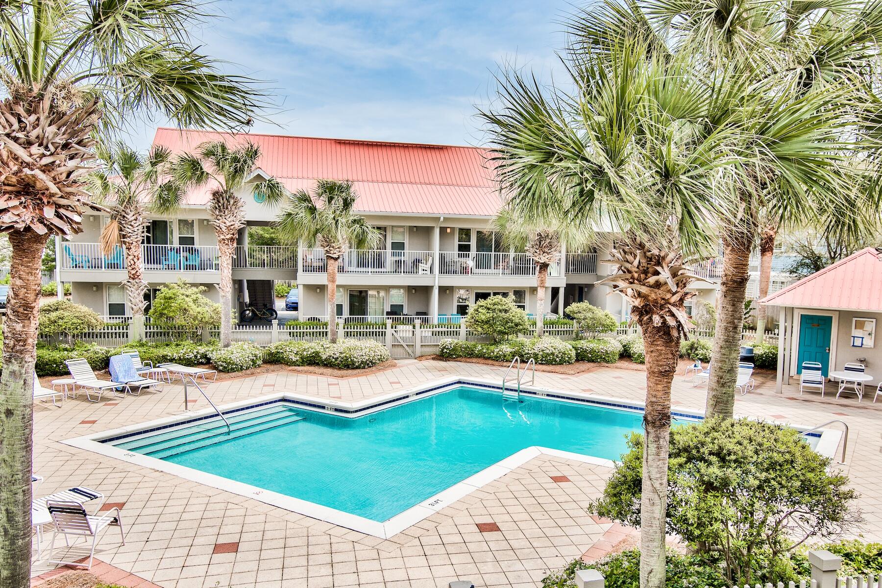 ROLLIN TIDE VILLAS - Residential