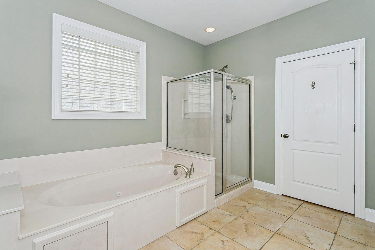 CLAIRES VINEYARD - Residential