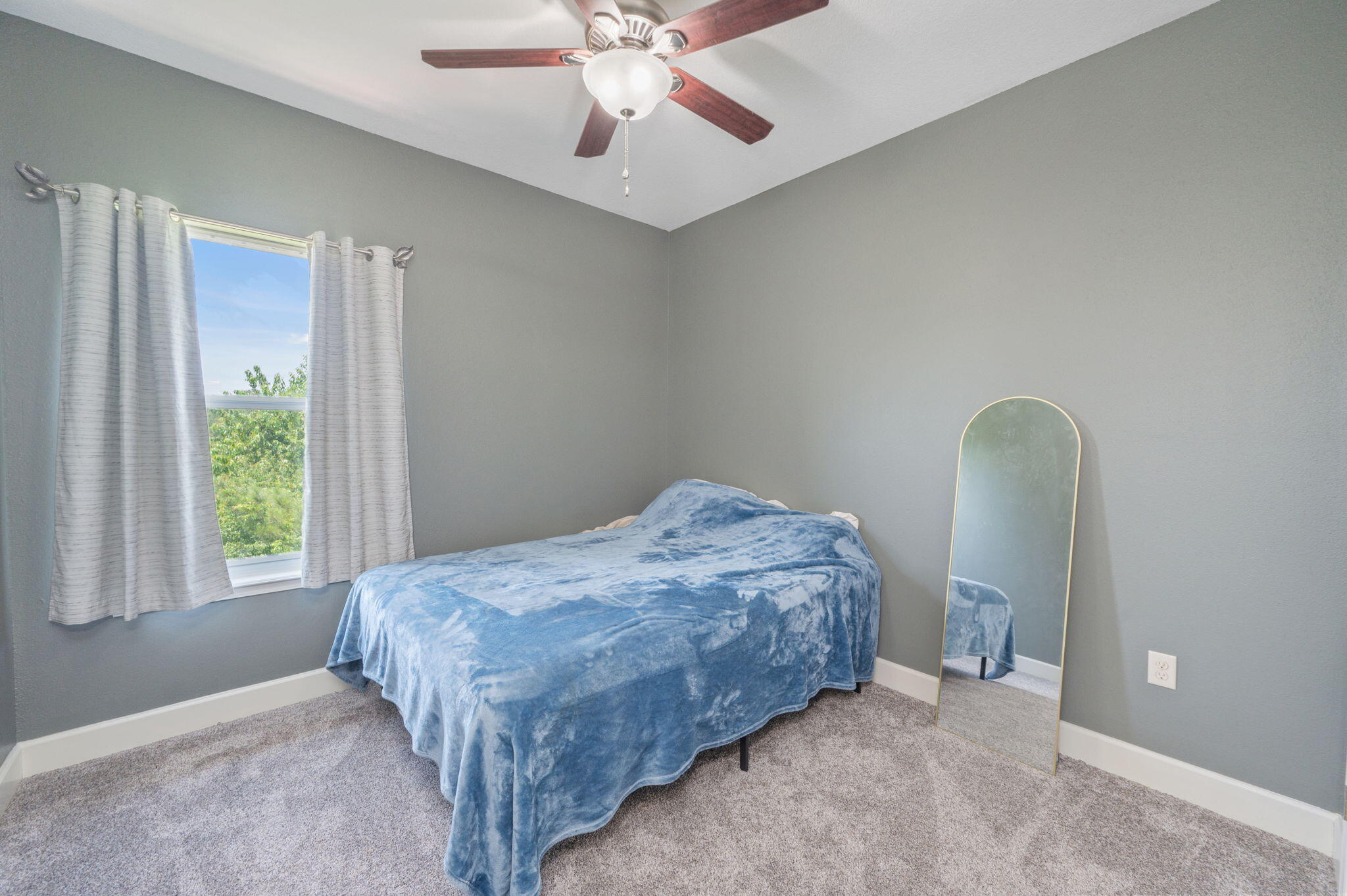 ARBOR LAKE - Residential