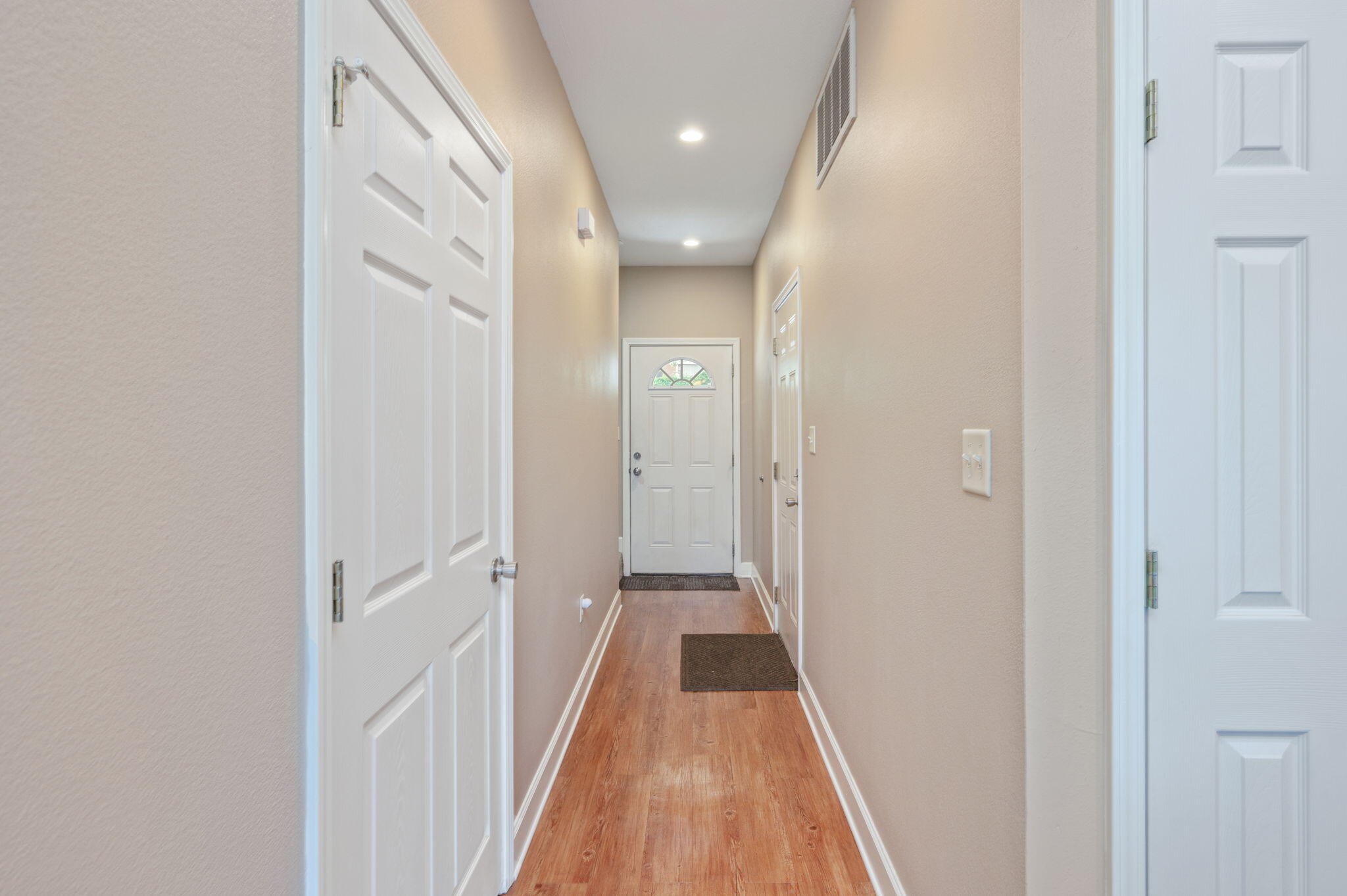 ARBOR LAKE - Residential