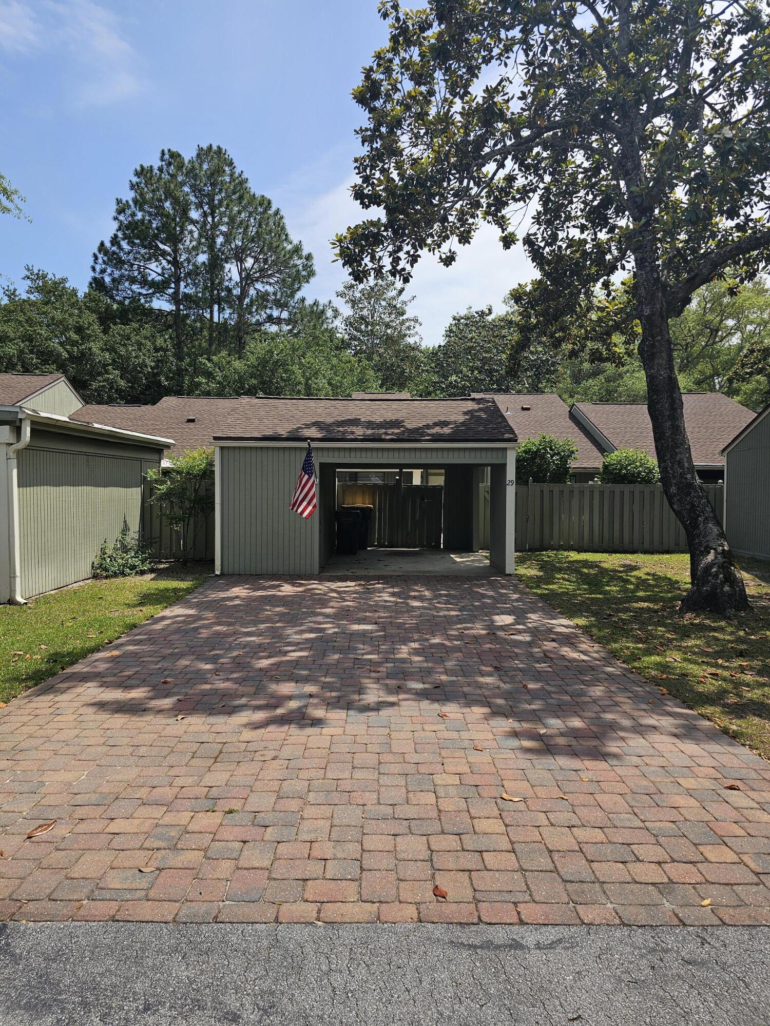 Bluewater Bay / 900 Royal Oak Village - Residential