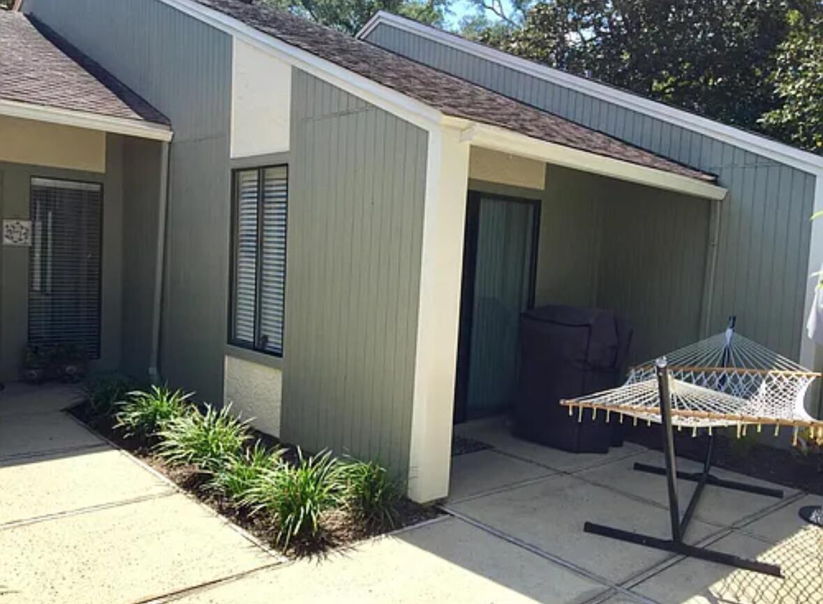 Bluewater Bay / 900 Royal Oak Village - Residential