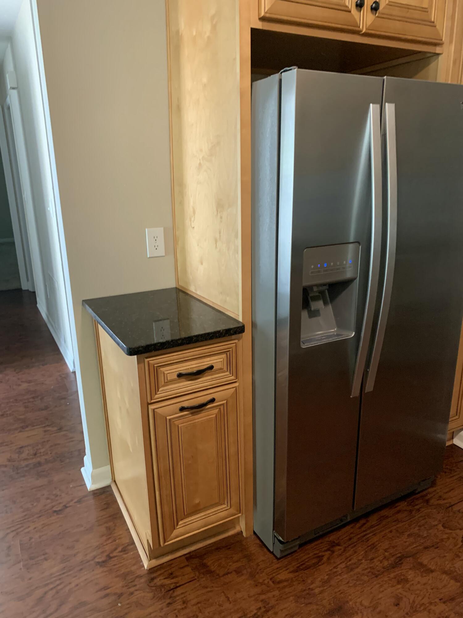 Bluewater Bay / 900 Royal Oak Village - Residential