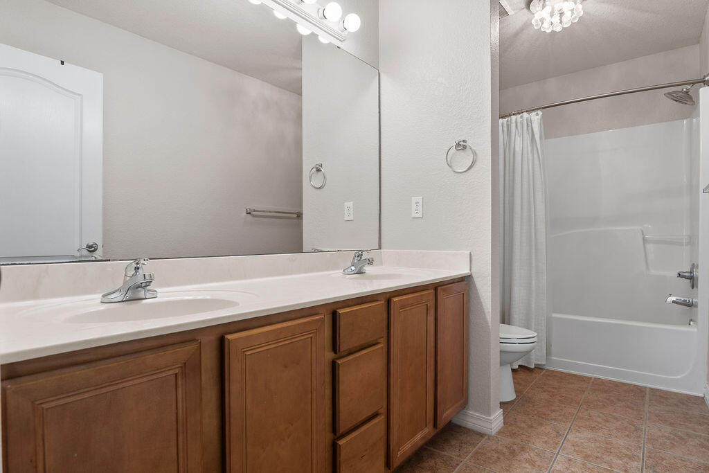 DRIFTWOOD ESTATES - Residential