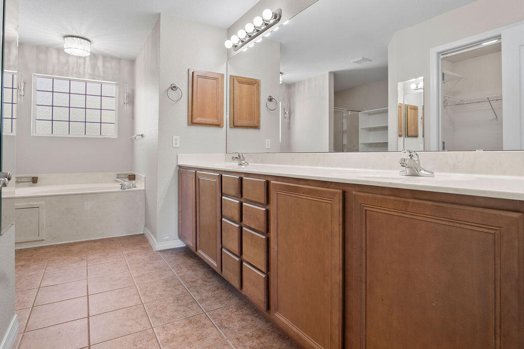 DRIFTWOOD ESTATES - Residential