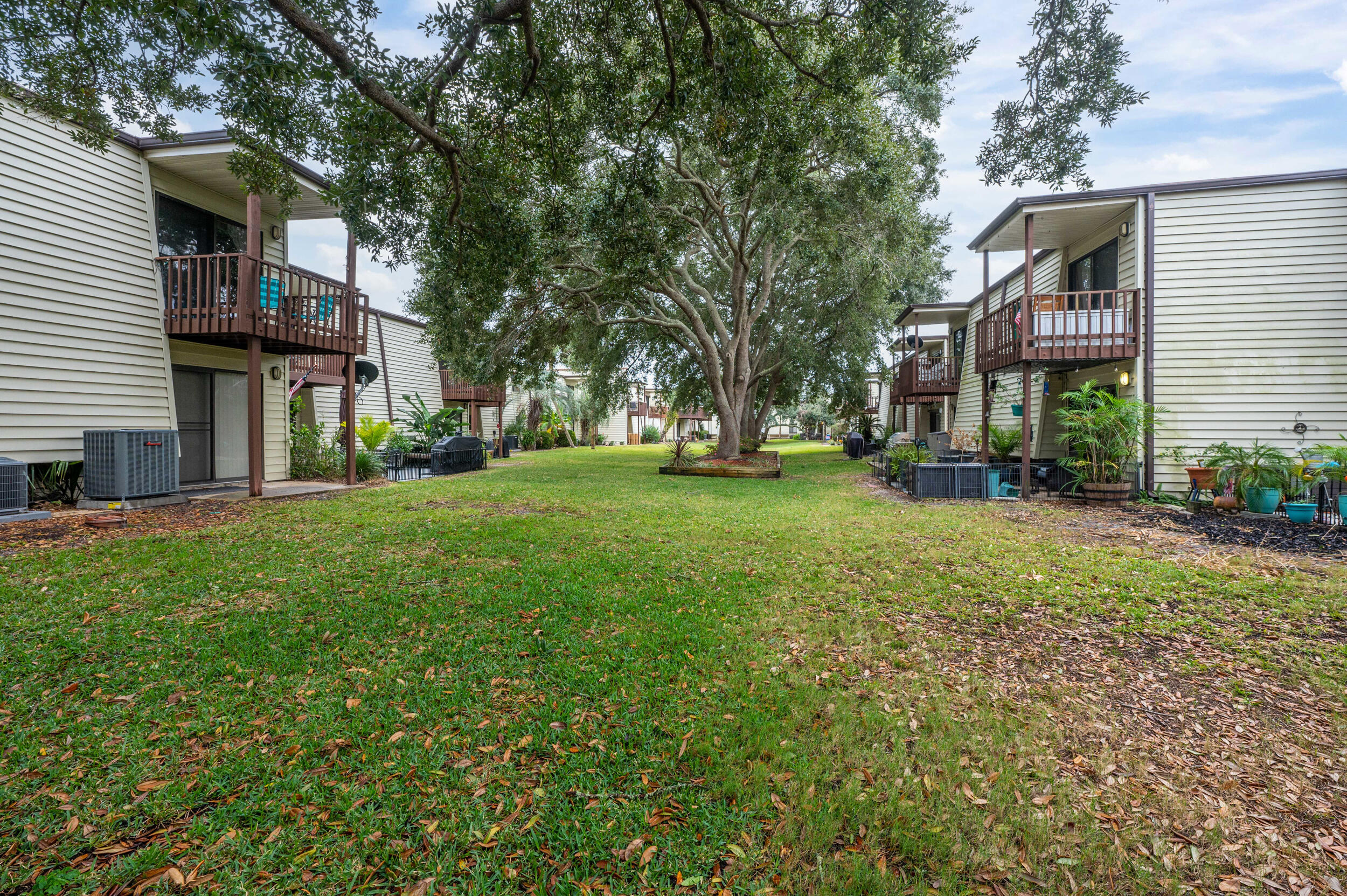 FOUNTAINHEAD CONDO - Residential