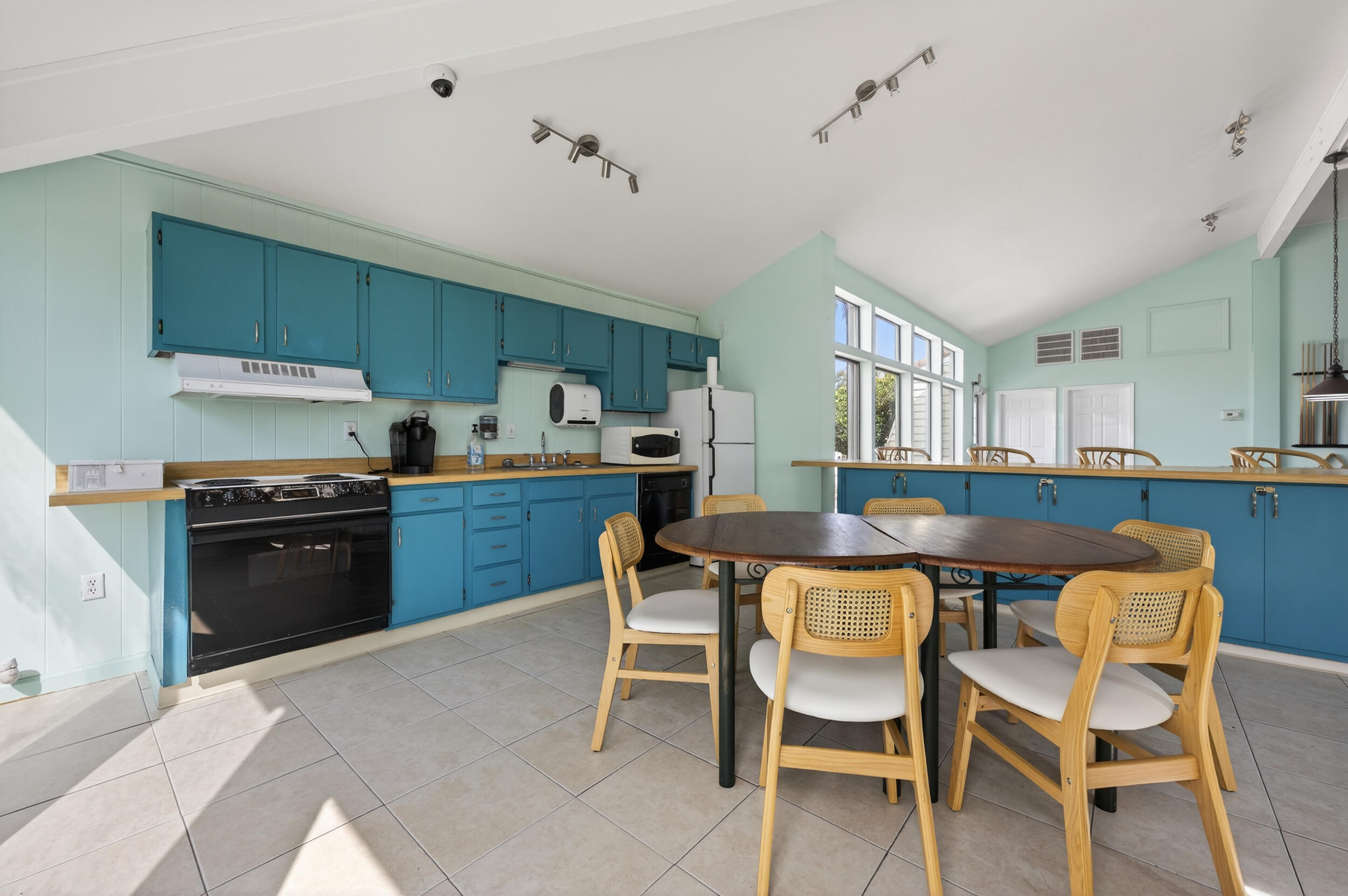 FOUNTAINHEAD CONDO - Residential