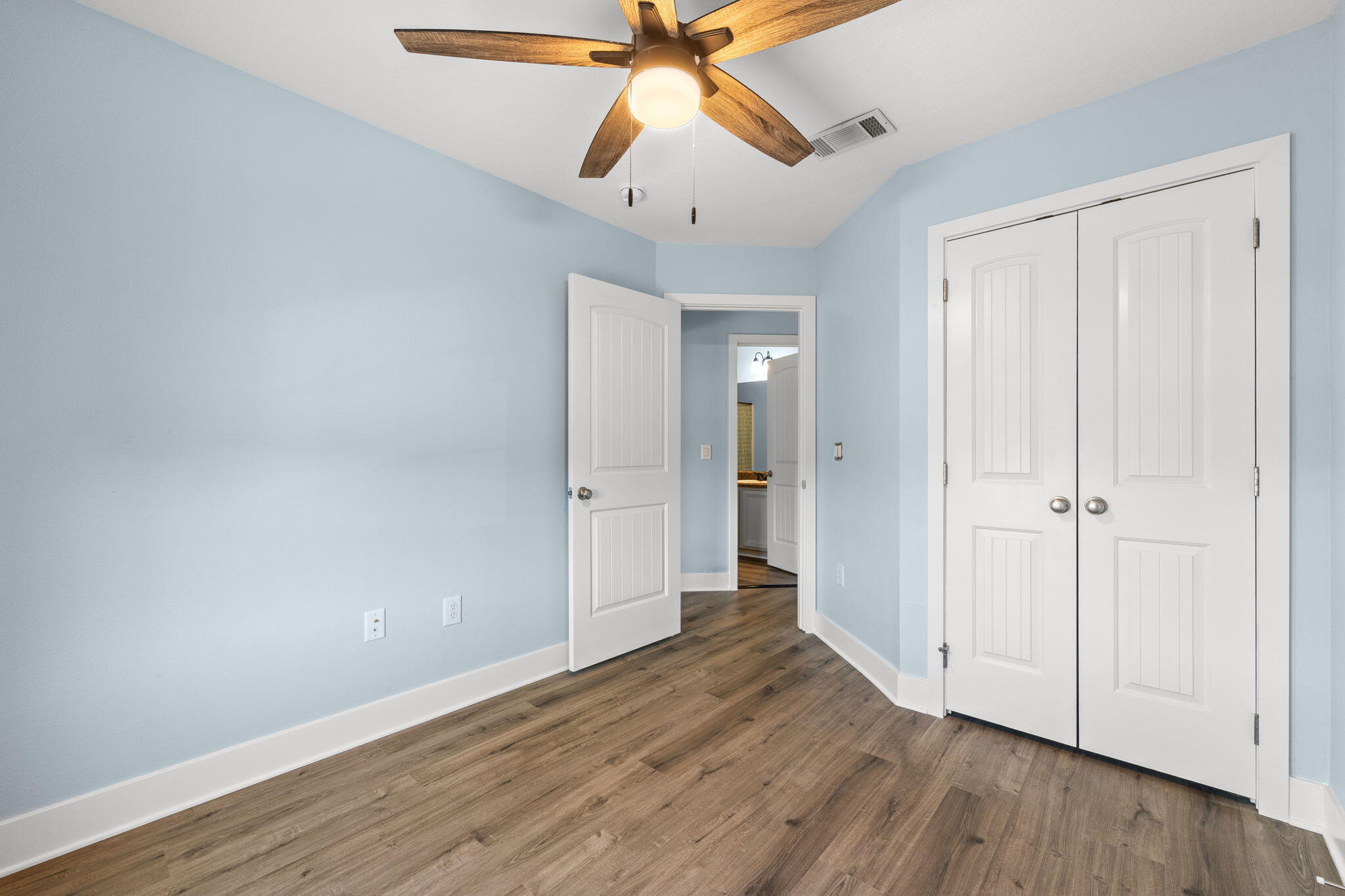 PEACH CREEK PH 1 - Residential Lease