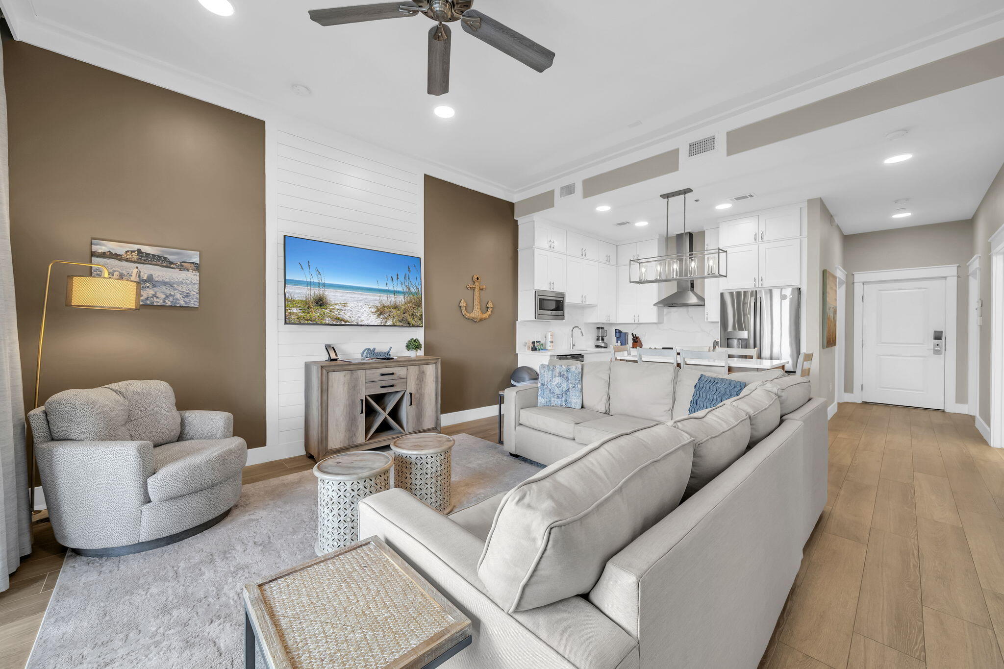 203 Henderson Resort Way 4202