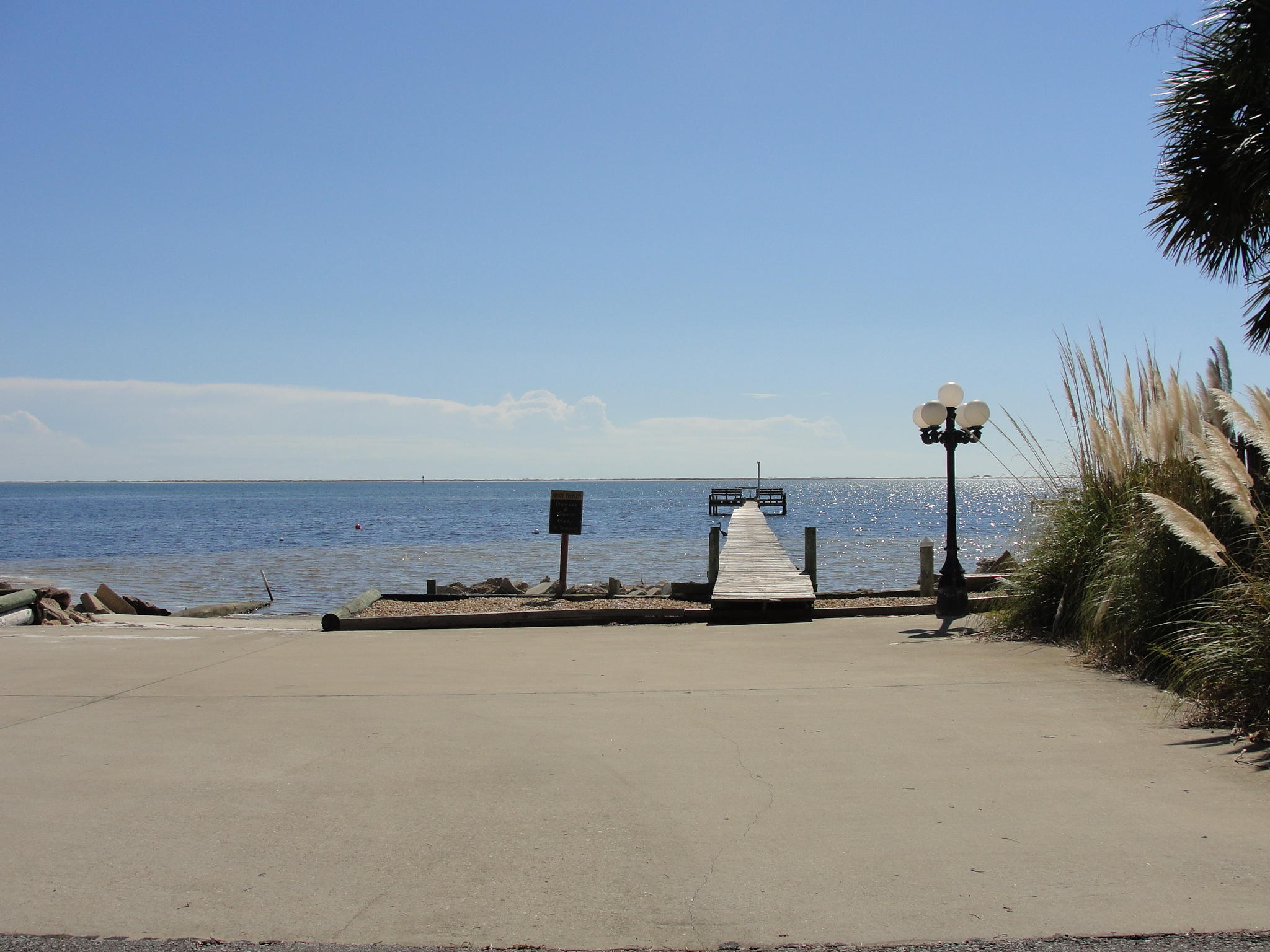 SMUGGLERS COVE - Land