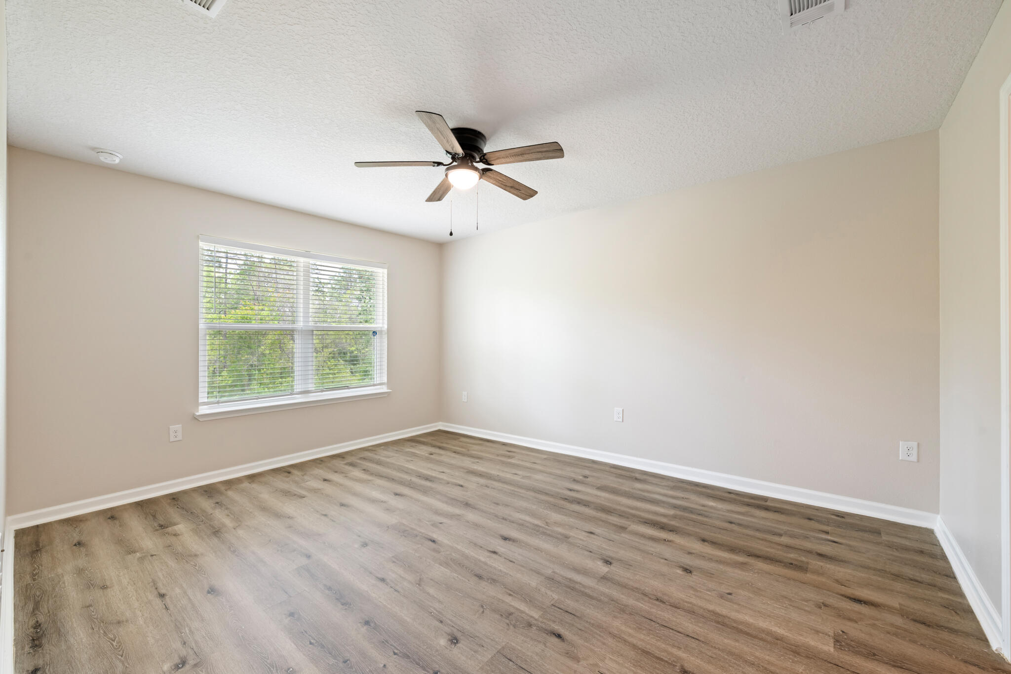 TIMBERLAND RIDGE - Residential