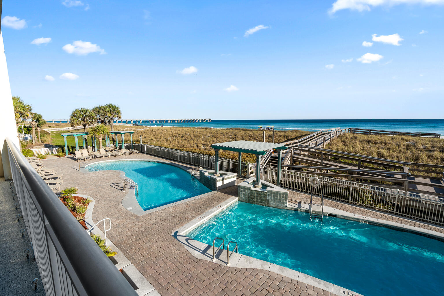 PEARL OF NAVARRE (THE) - Residential