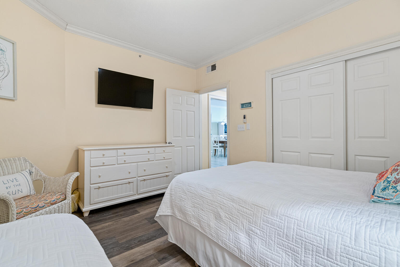 PEARL OF NAVARRE (THE) - Residential