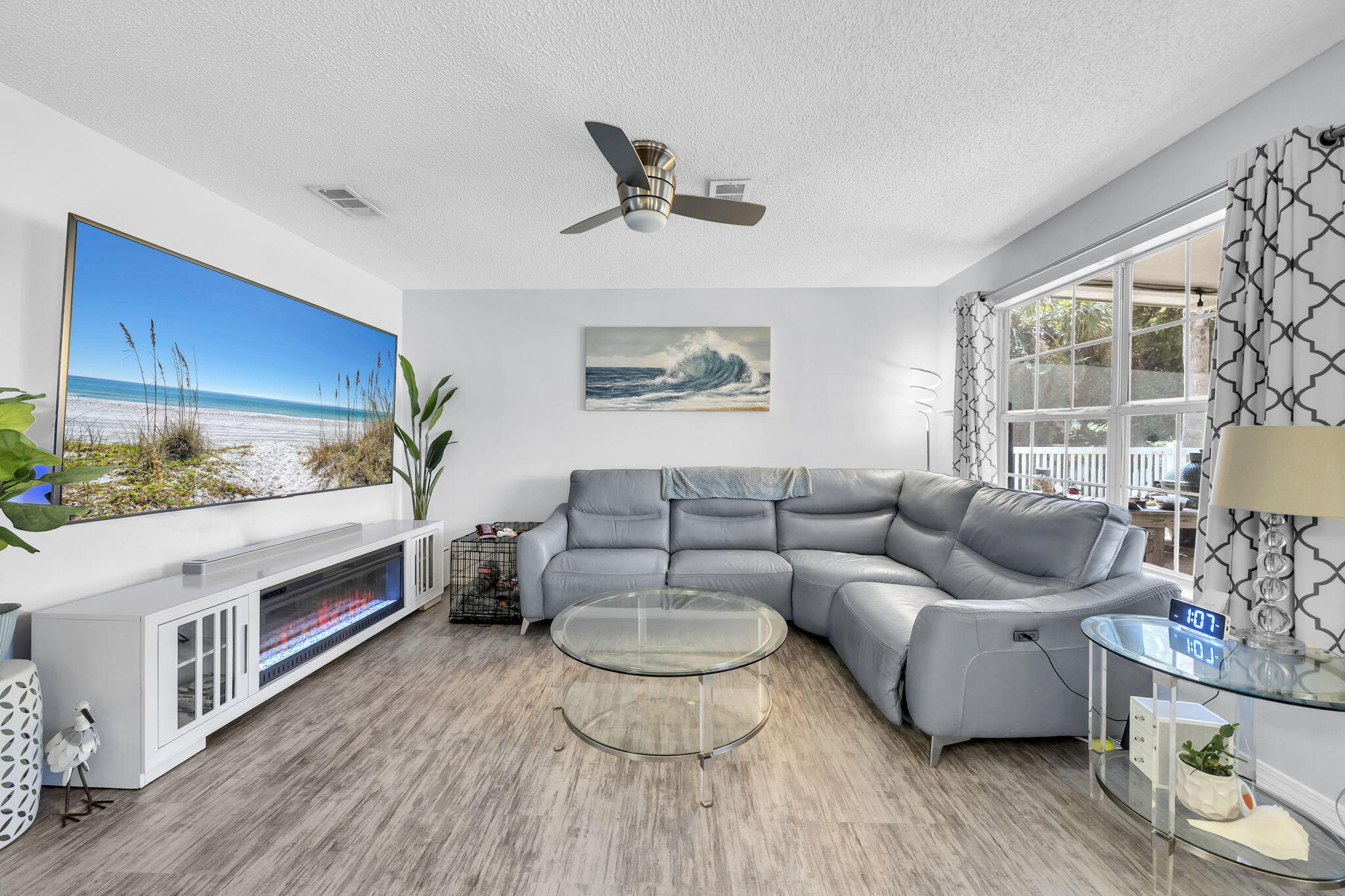 219 Twin Lakes Lane