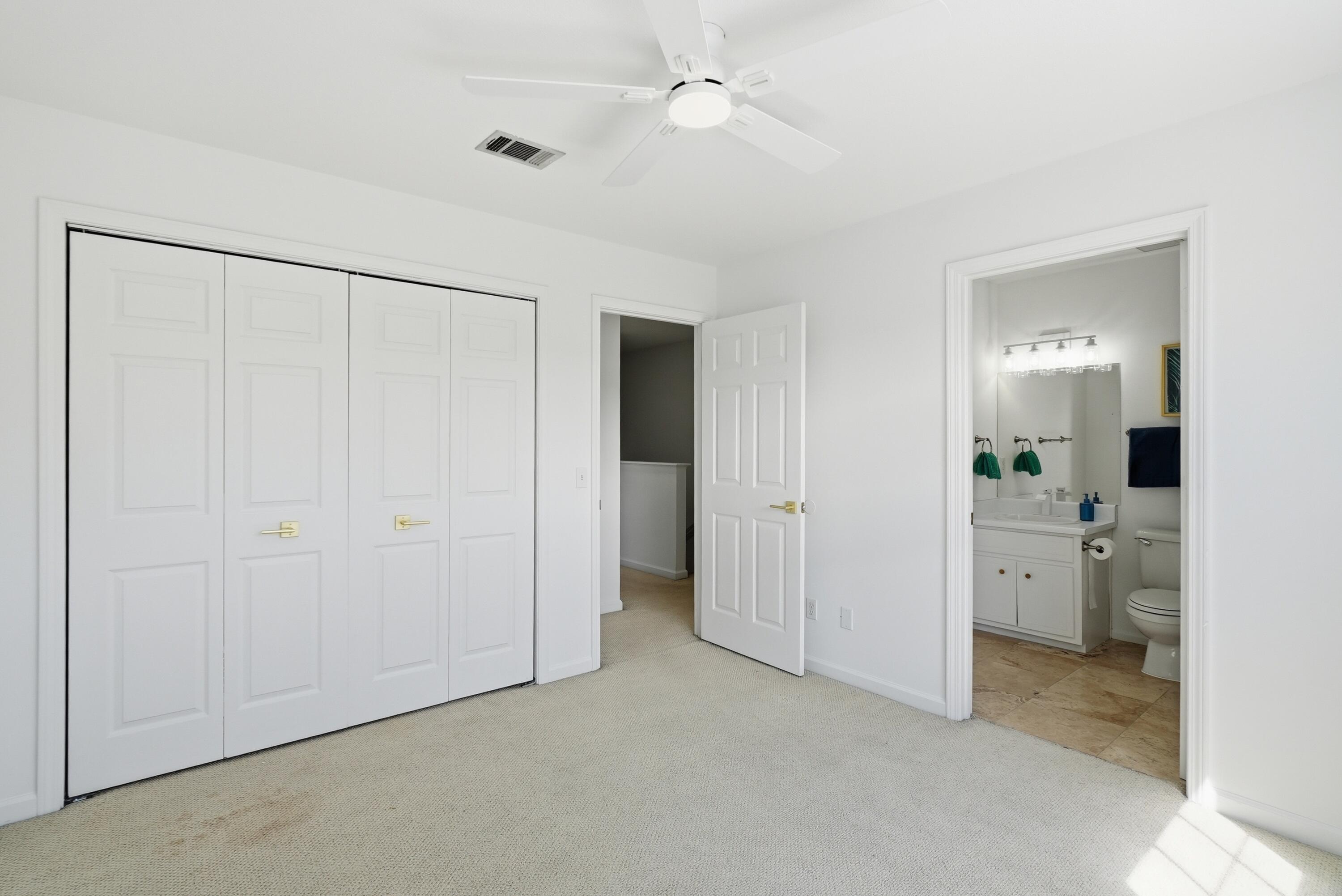 SUMMERLAKE T/H - Residential