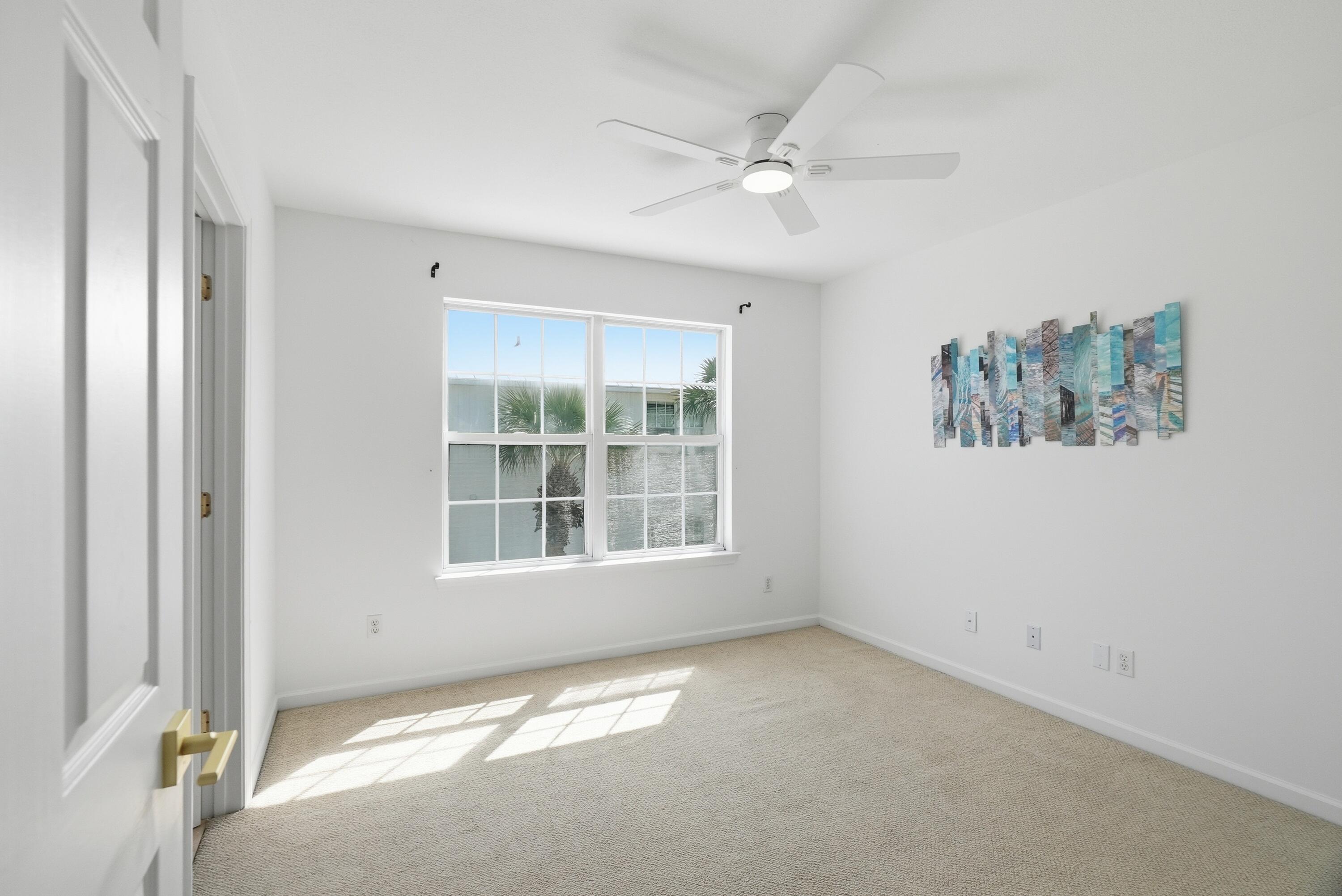 SUMMERLAKE T/H - Residential