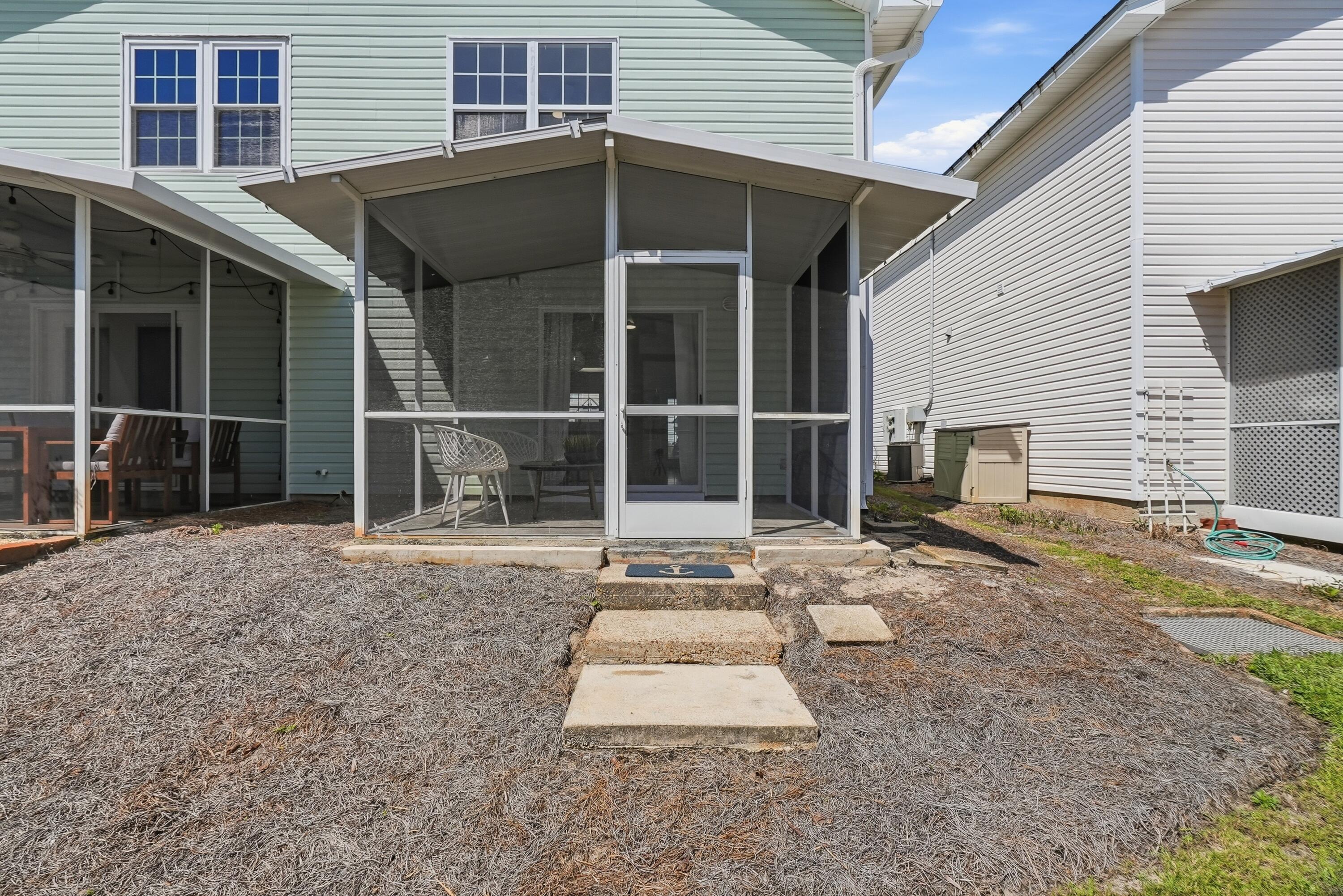 SUMMERLAKE T/H - Residential