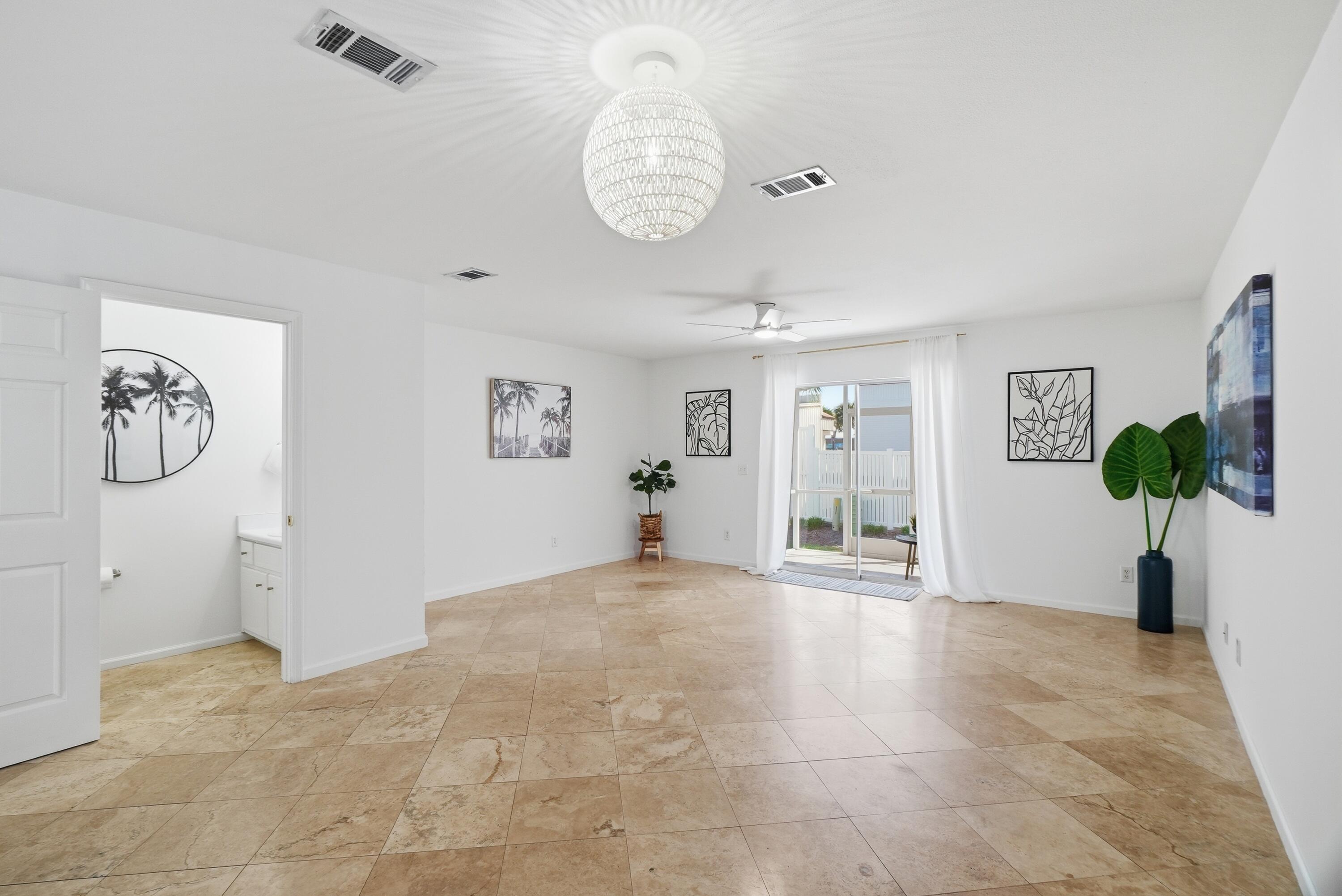 SUMMERLAKE T/H - Residential