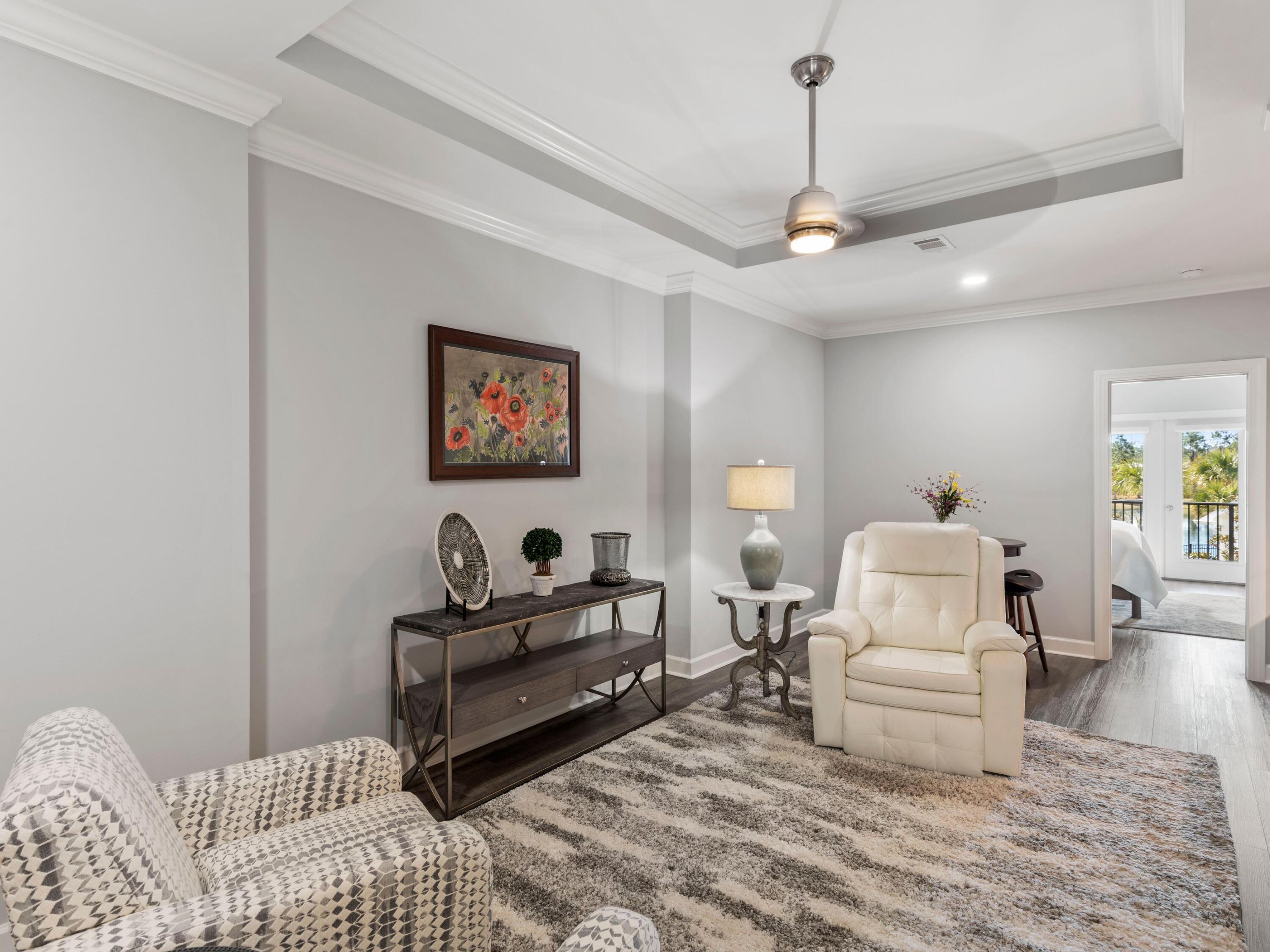 LAKEVIEW - Residential