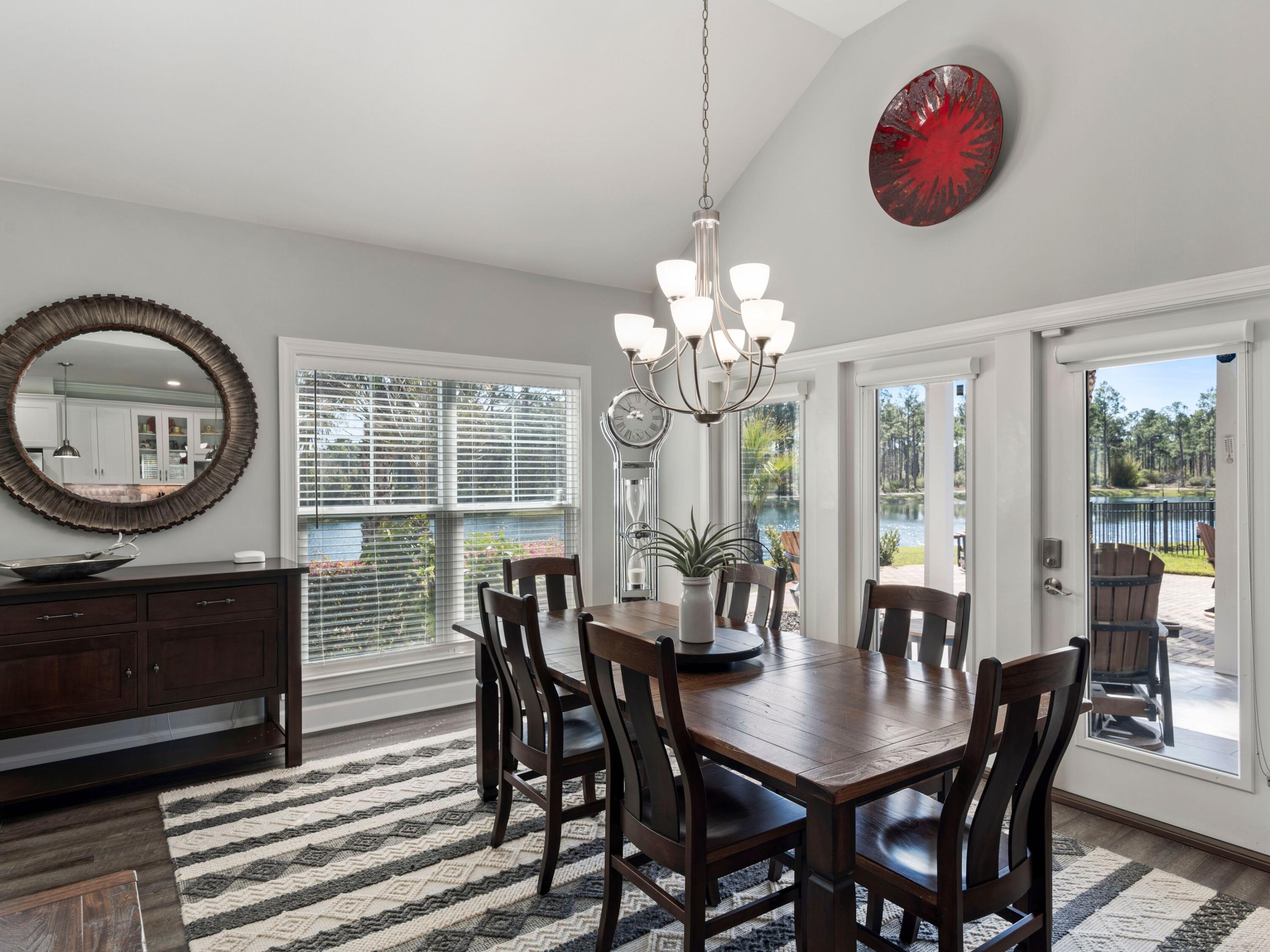 LAKEVIEW - Residential