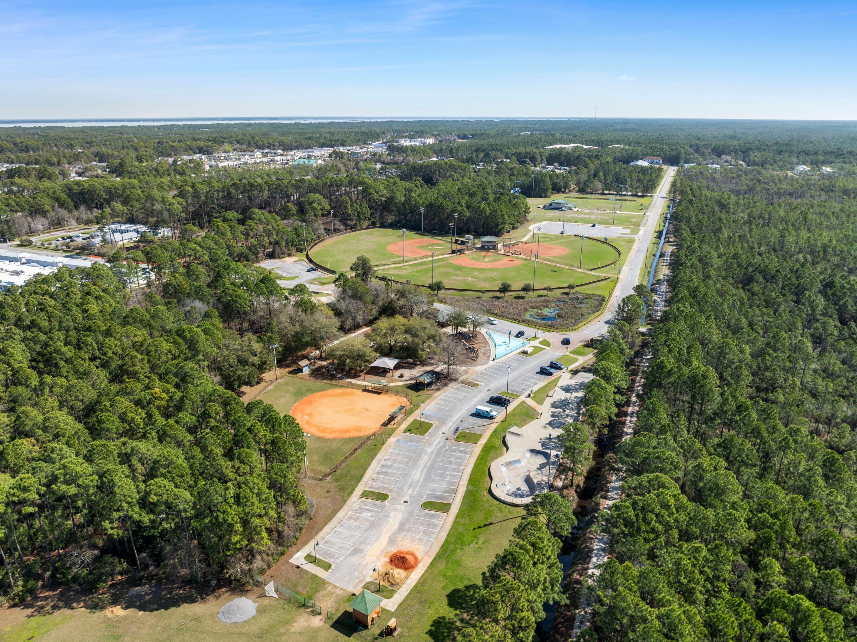 LAKEVIEW - Residential