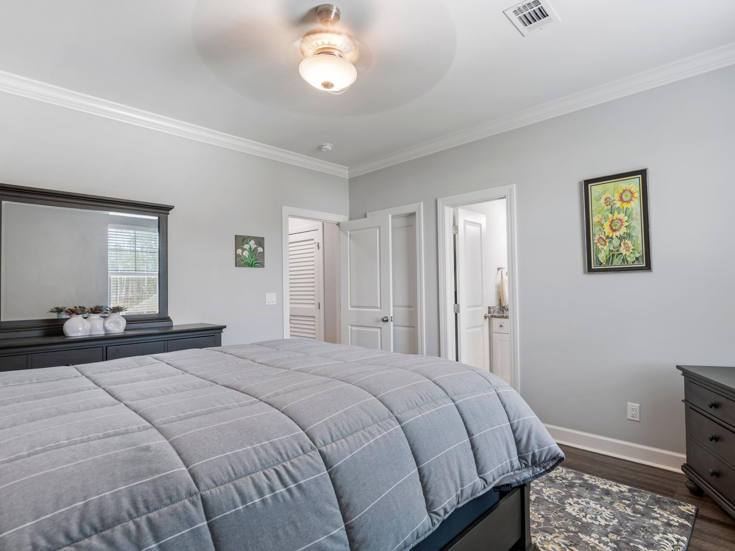 LAKEVIEW - Residential